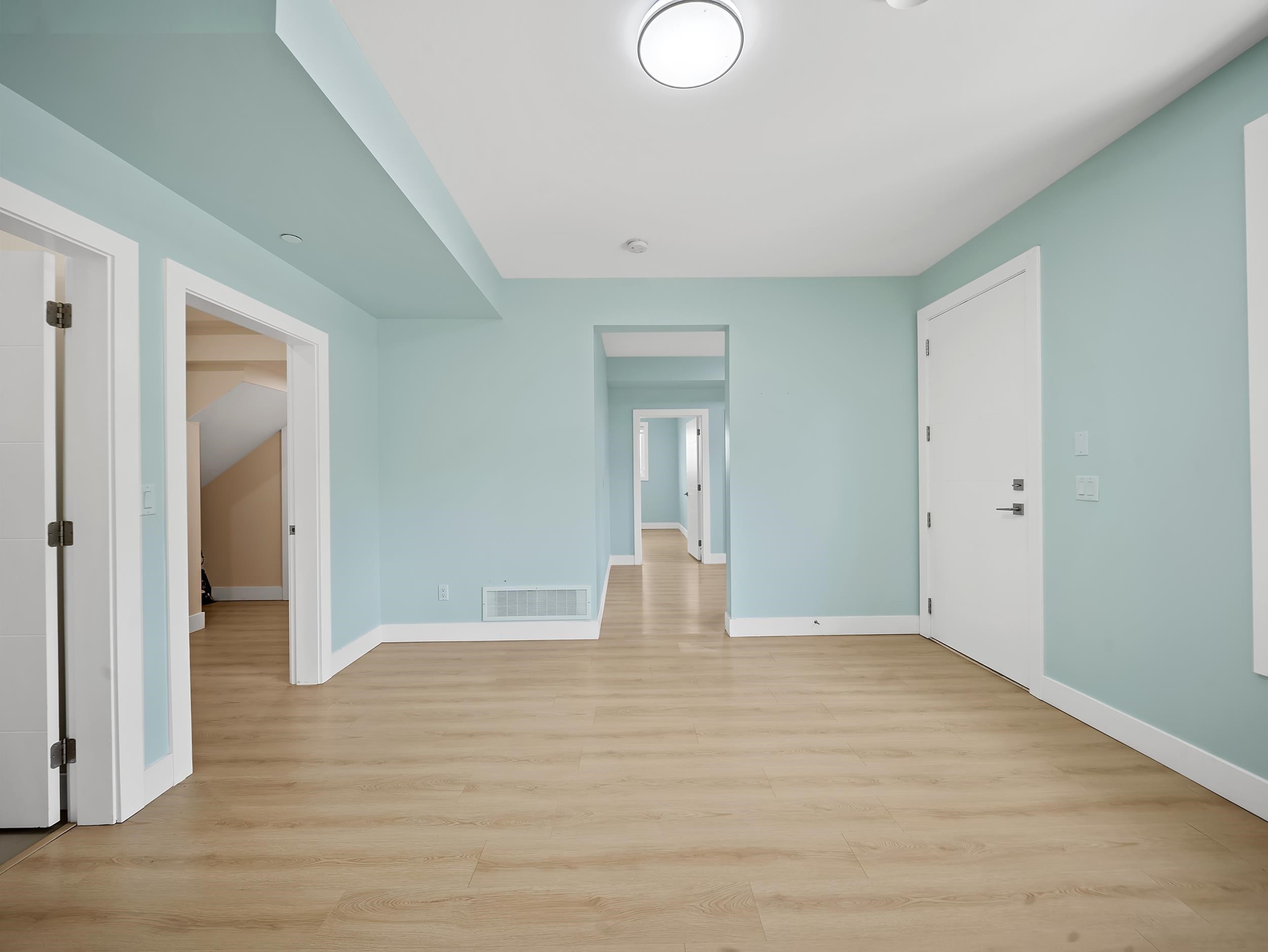 8586 Tupper Boulevard, Mission, BC