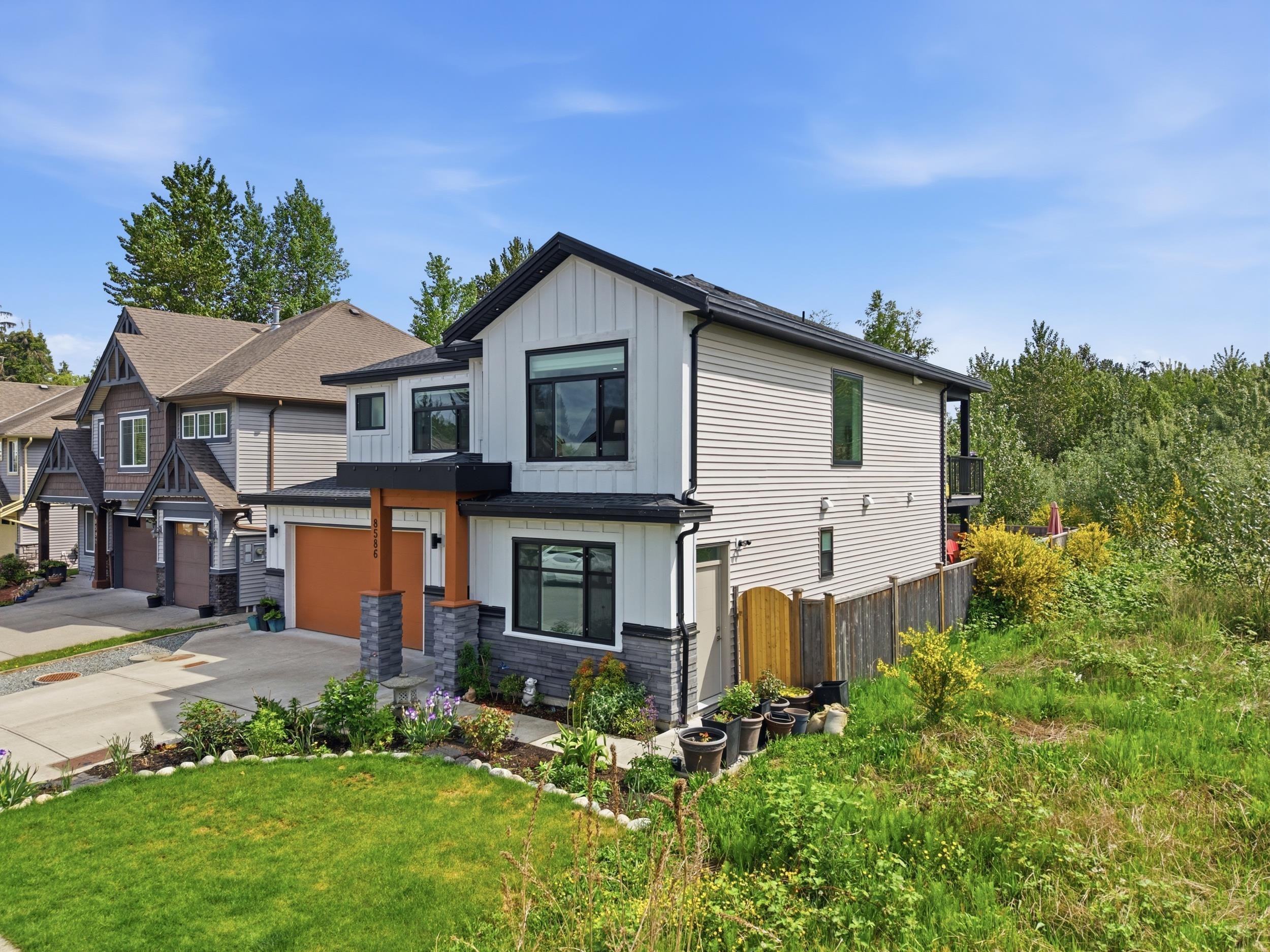 8586 Tupper Boulevard, Mission, BC