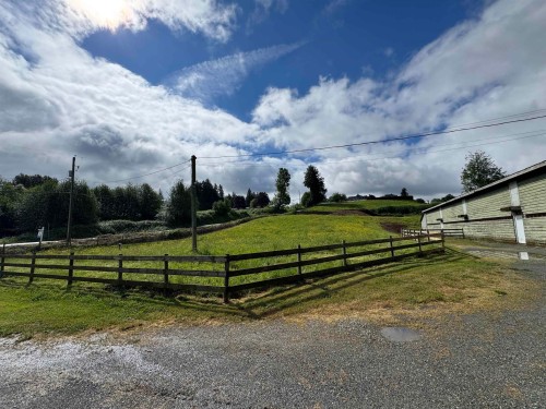 4393 Townline Road  Abbotsford, BC V4X 1Y7