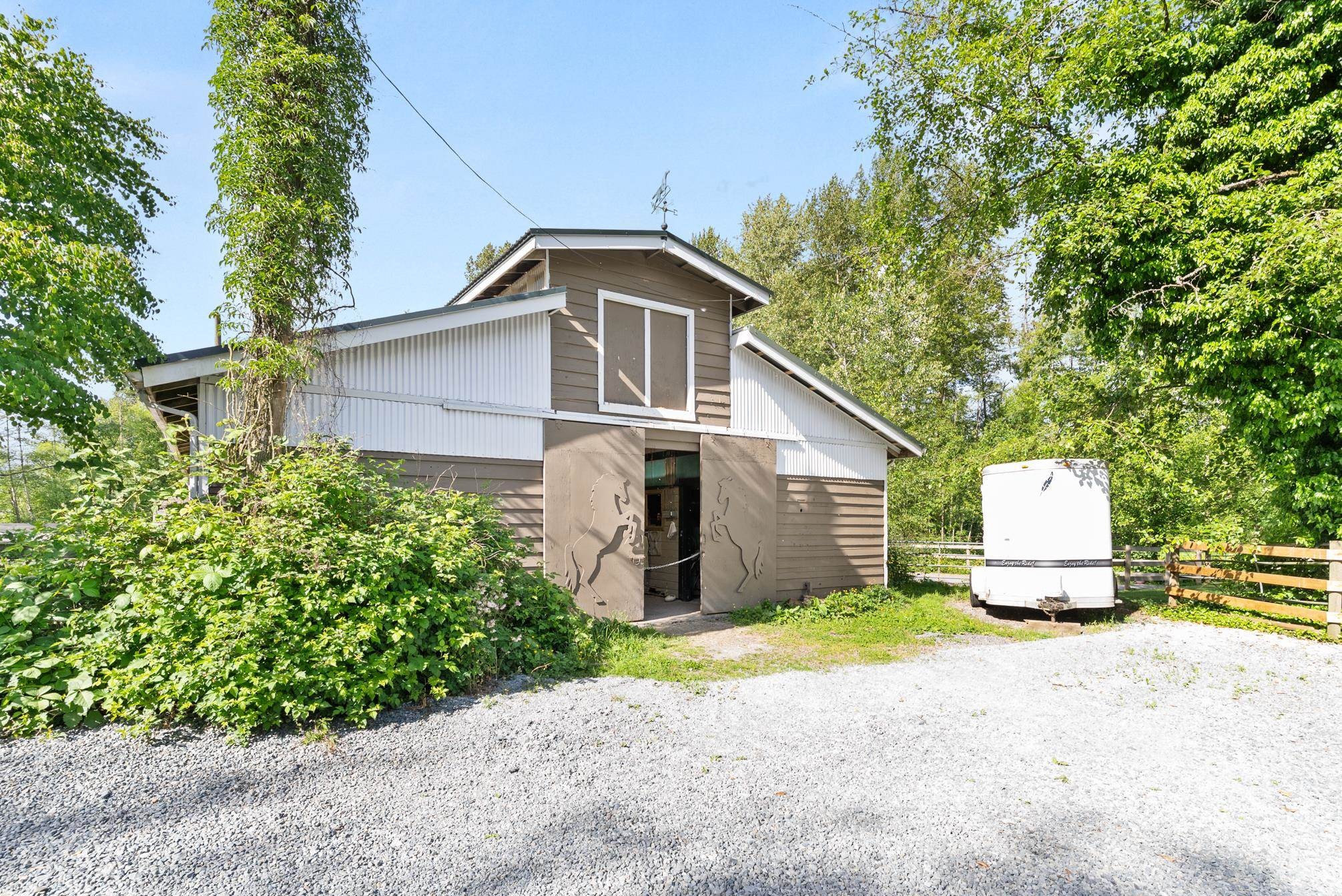 21415 0 Avenue, Langley, BC - Outdoor