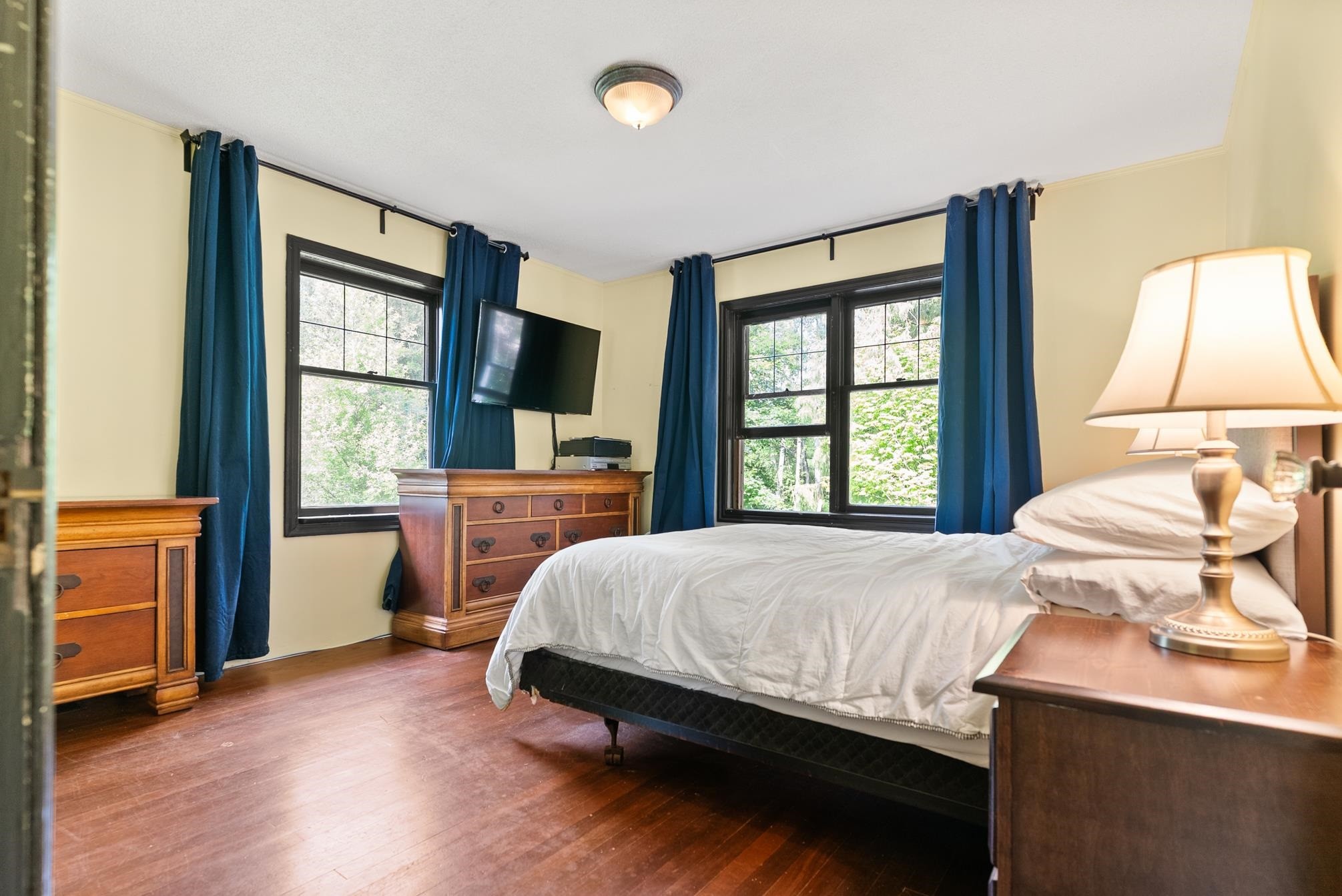 21415 0 Avenue, Langley, BC - Indoor Photo Showing Bedroom