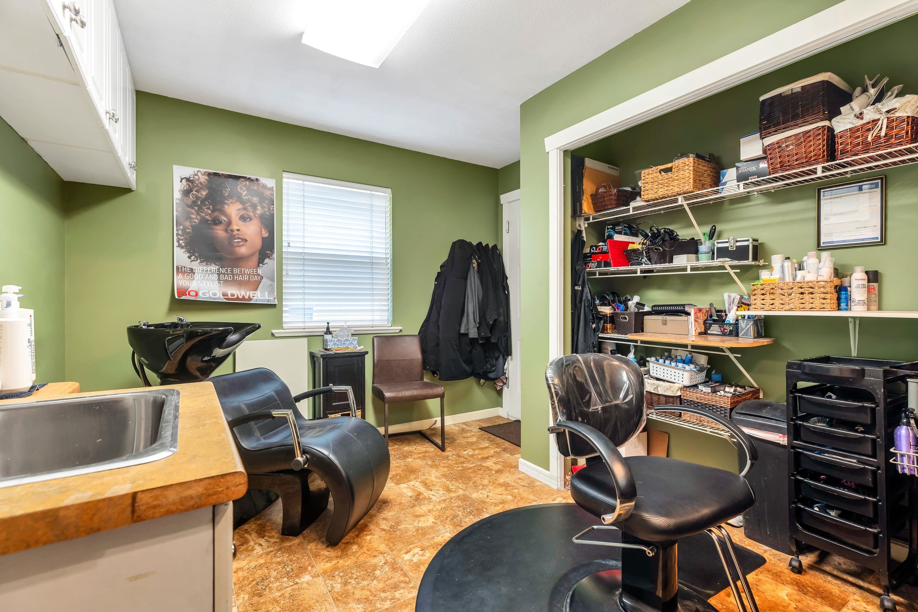 27932 Buffer Crescent, Abbotsford, BC