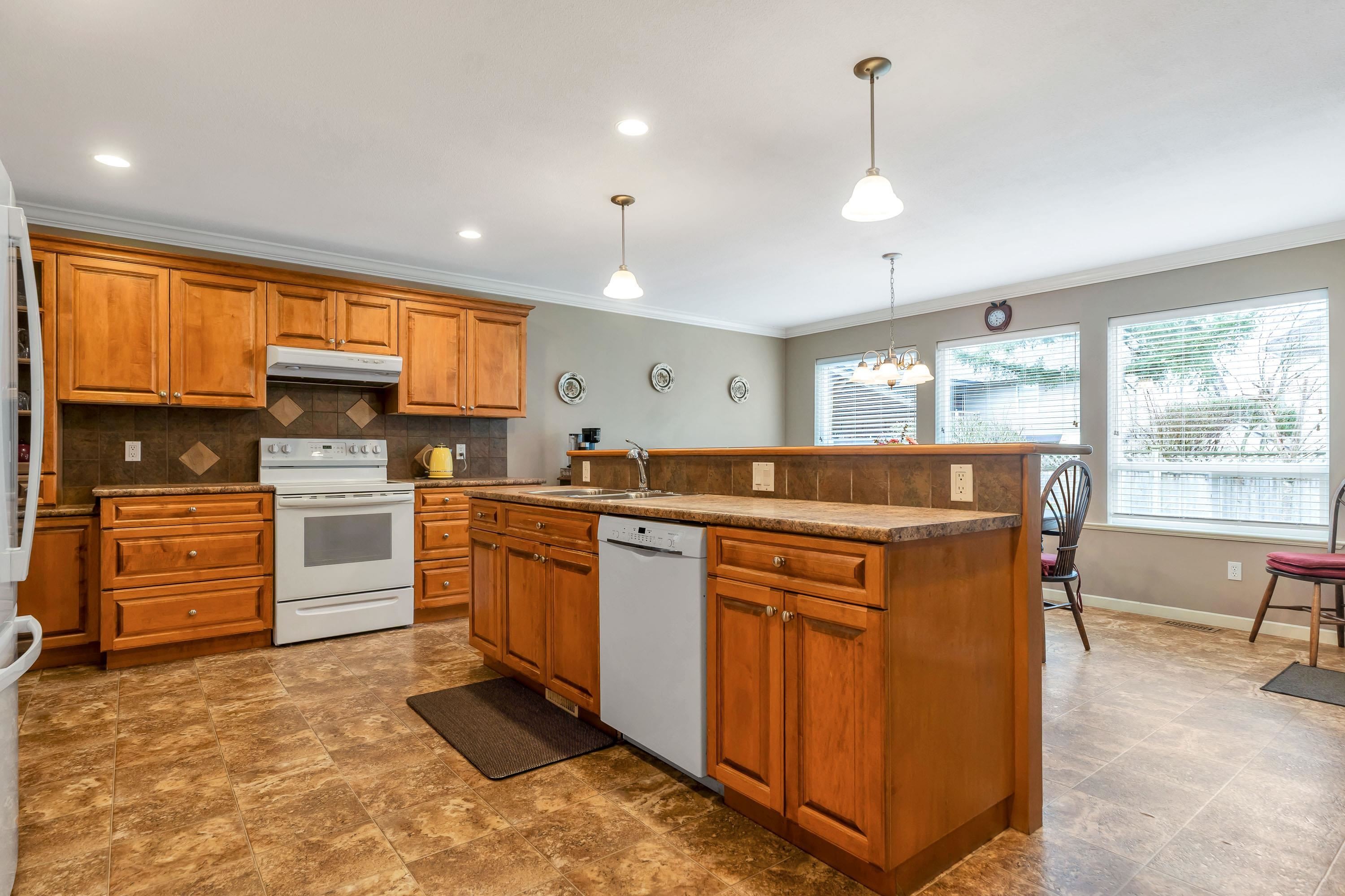 27932 Buffer Crescent, Abbotsford, BC