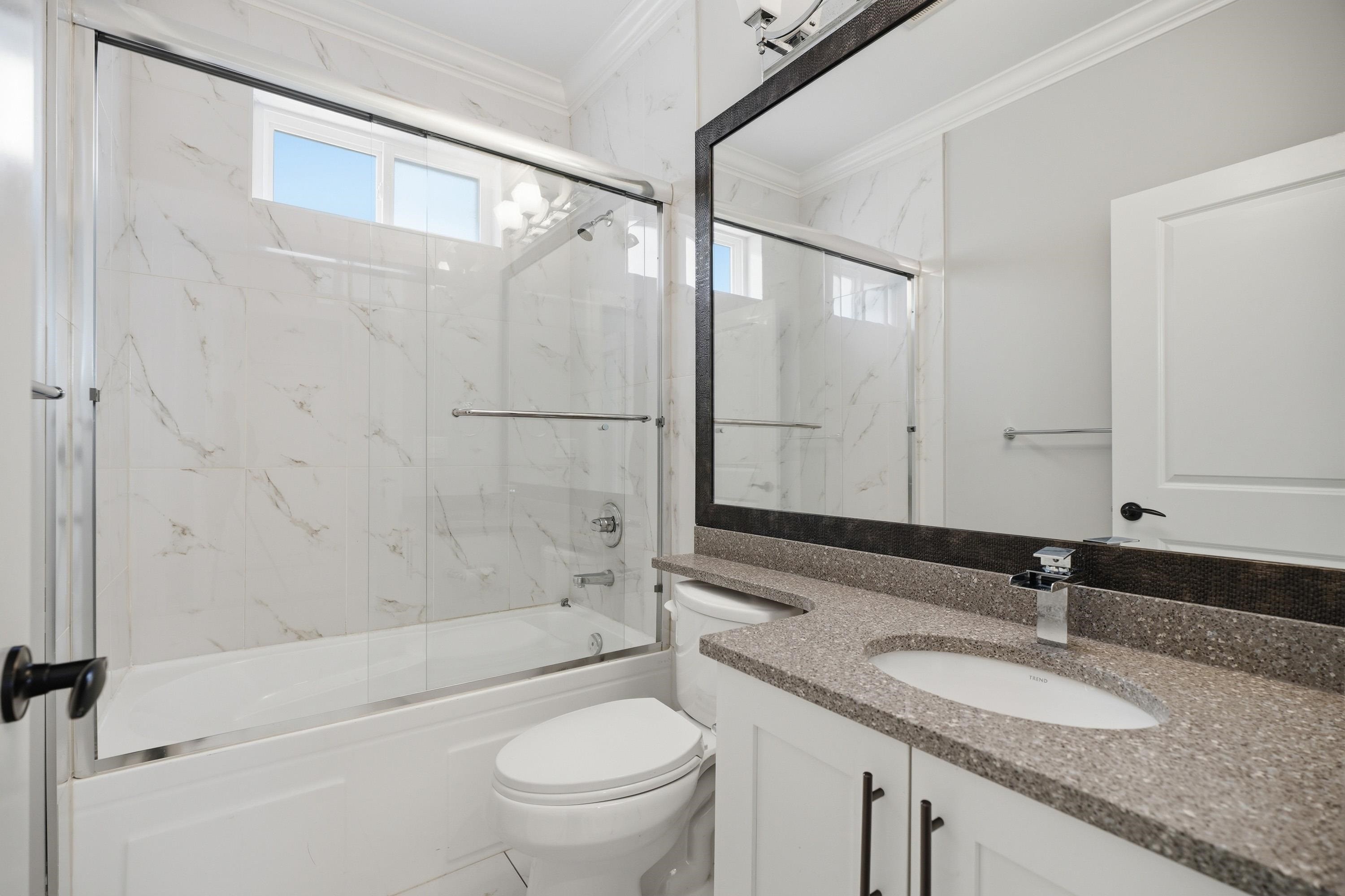 6035 138A Street, Surrey, BC