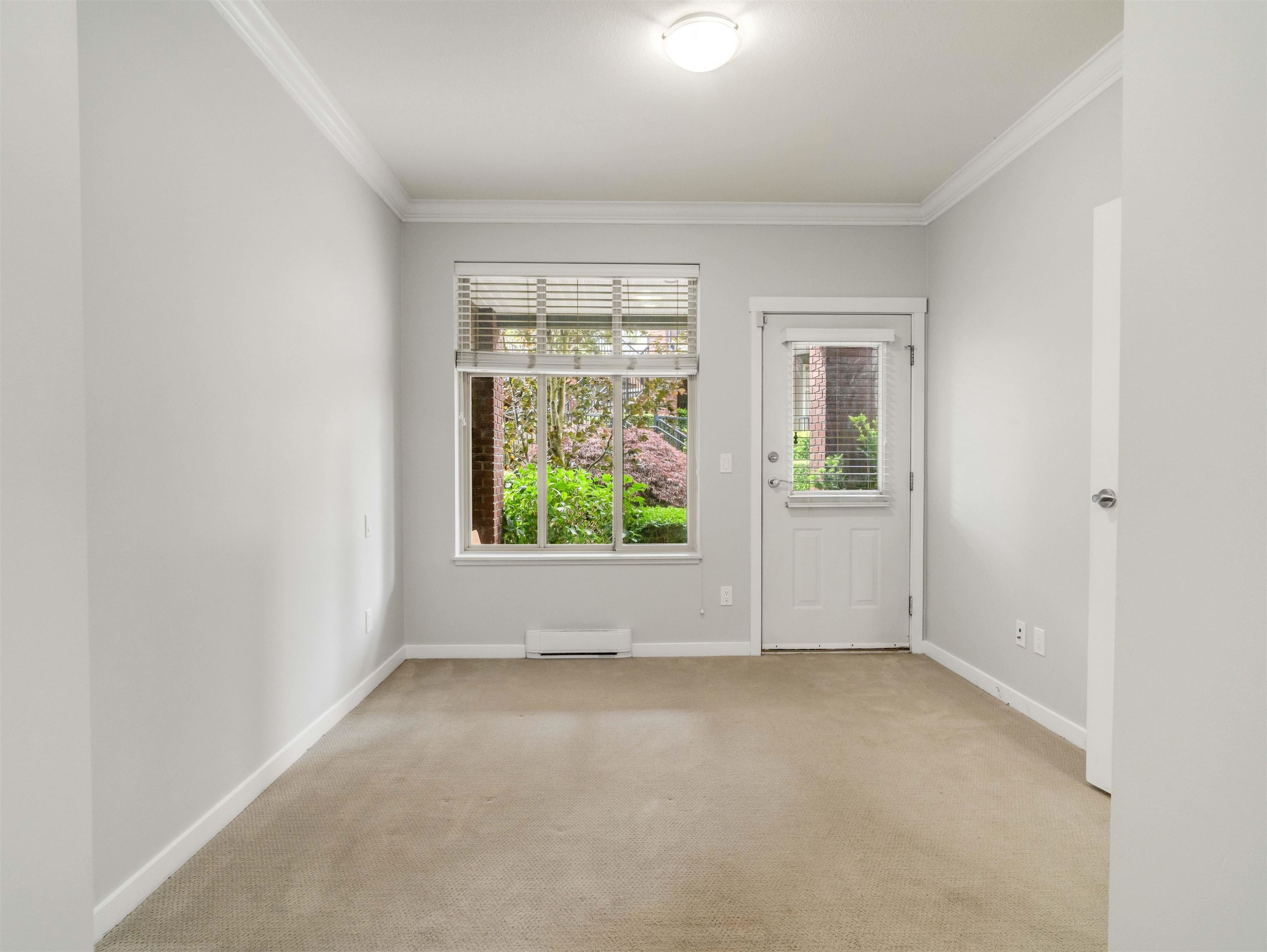 106-6655 192 Street, Surrey, BC