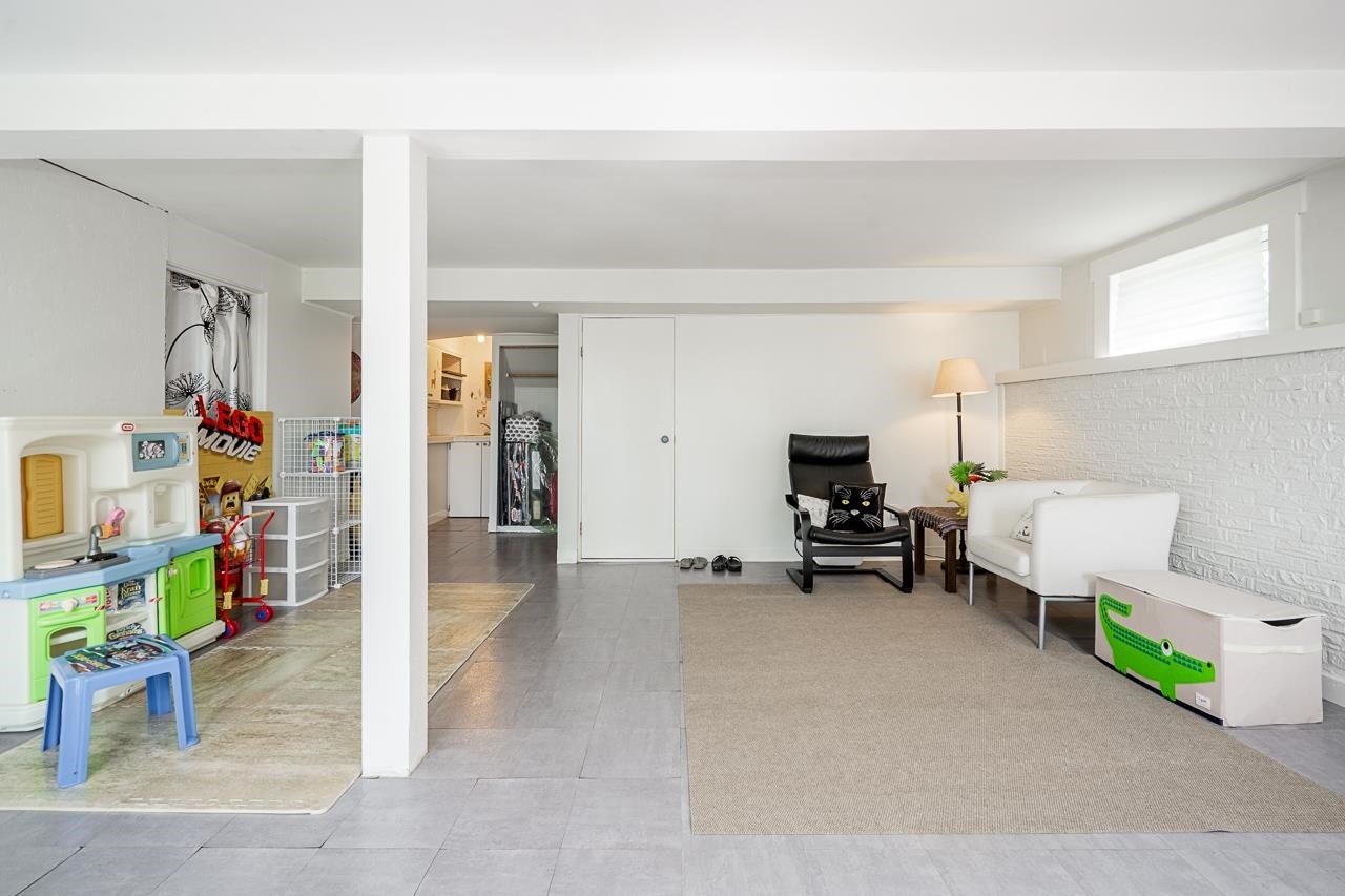 10482 125A Street, Surrey, BC - Indoor