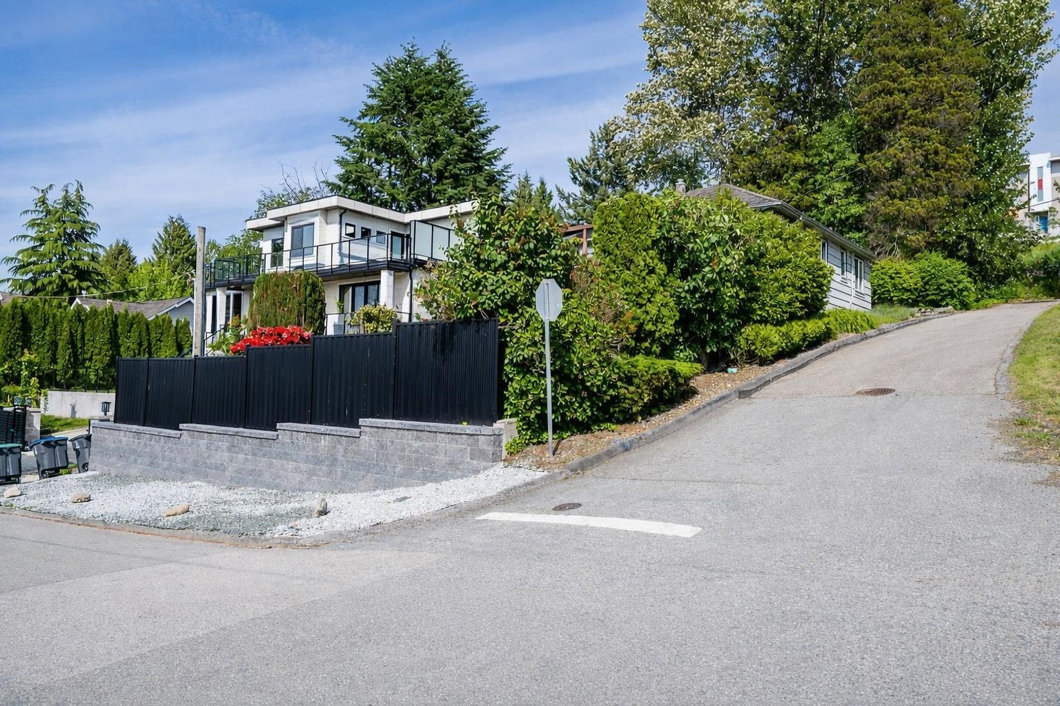 10482 125A Street, Surrey, BC - Outdoor