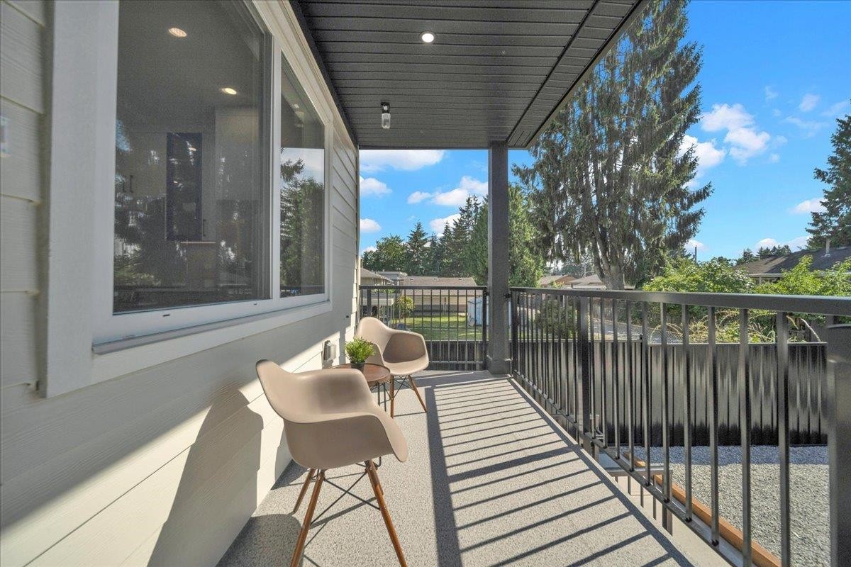 102-10039 128 Street, Surrey, BC - Outdoor With Exterior