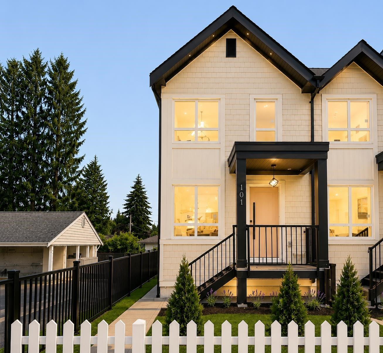 101-10039 128 Street, Surrey, BC - Outdoor