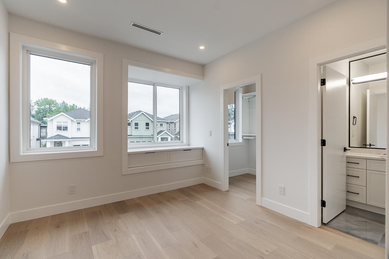 7519 205 Street, Langley, BC