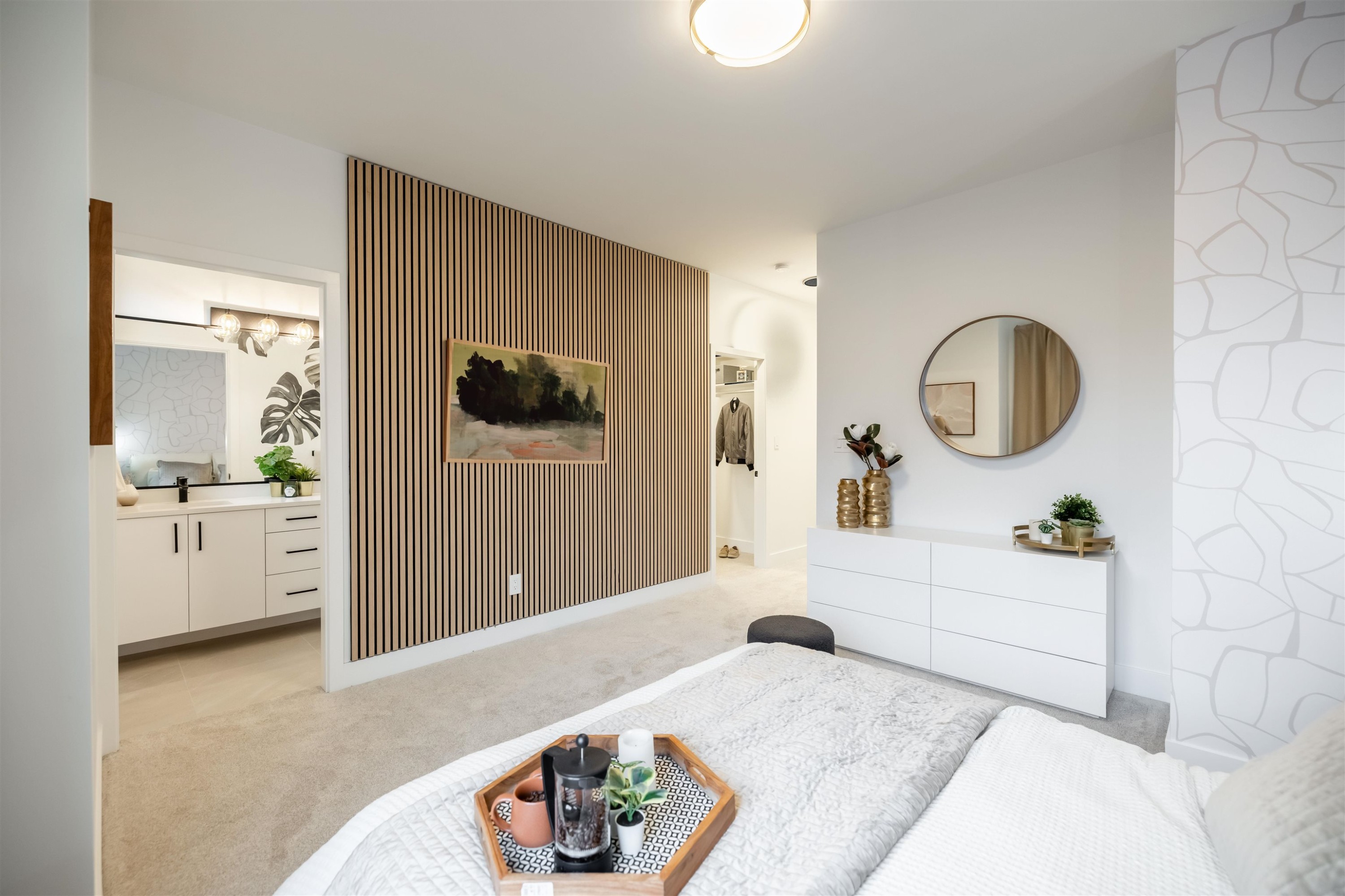 10-17538 100 Avenue, Surrey, BC