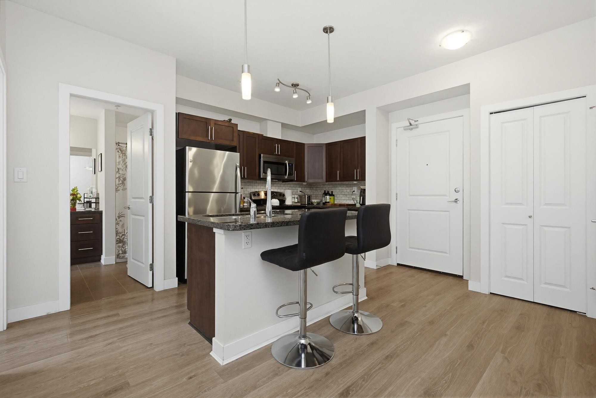 204-33898 Pine Street, Abbotsford, BC
