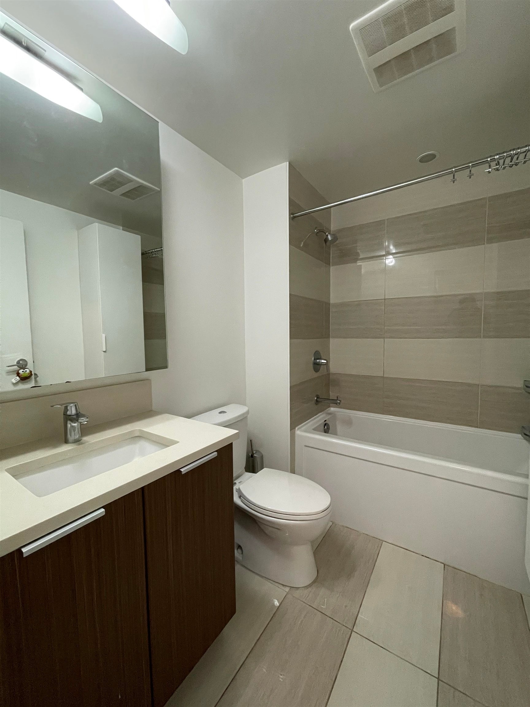 1507-13308 Central Avenue, Surrey, BC