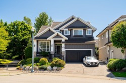3876 154 Street Surrey, BC V3Z 0V3
