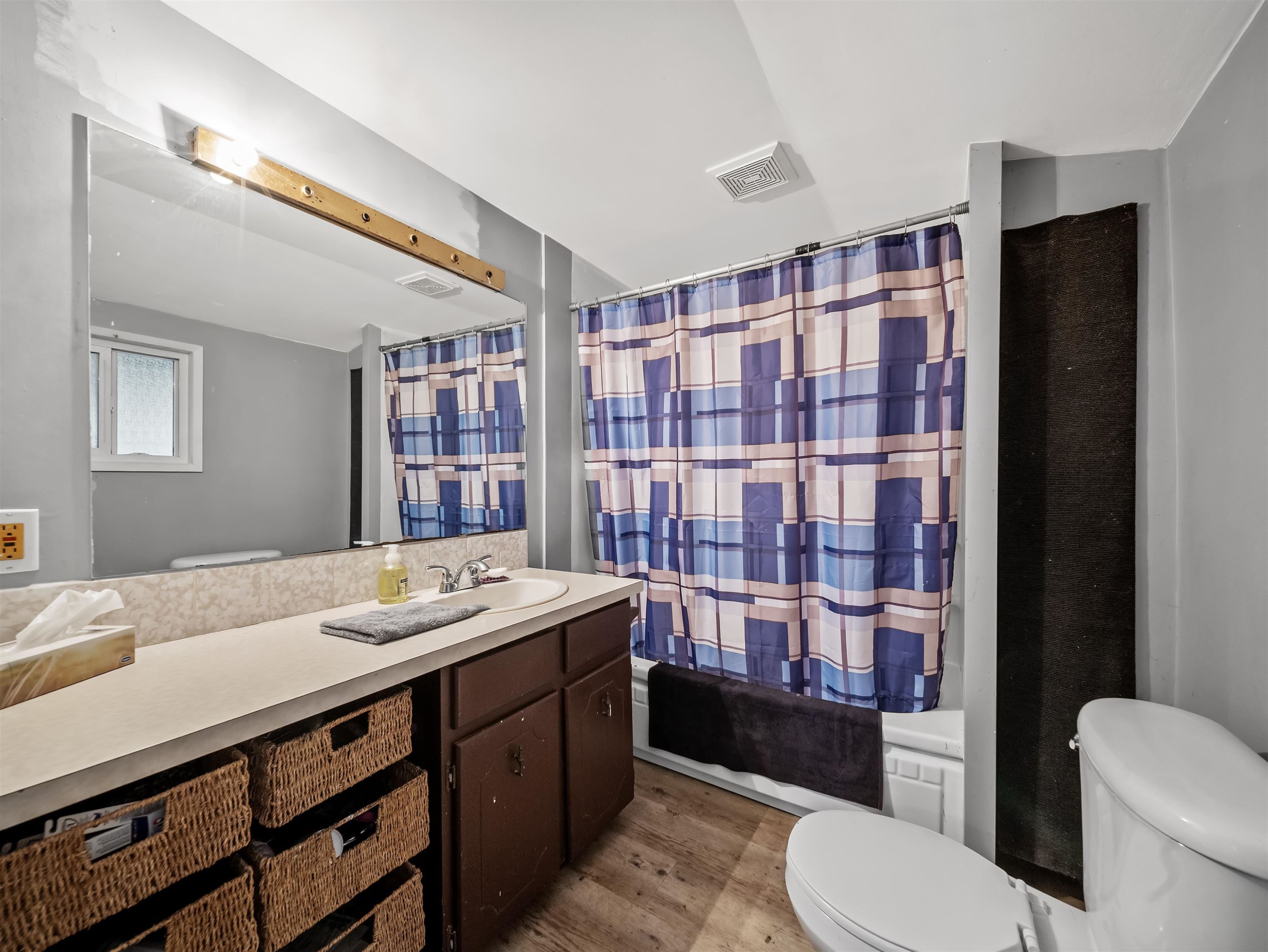 1642 232 Street, Langley, BC