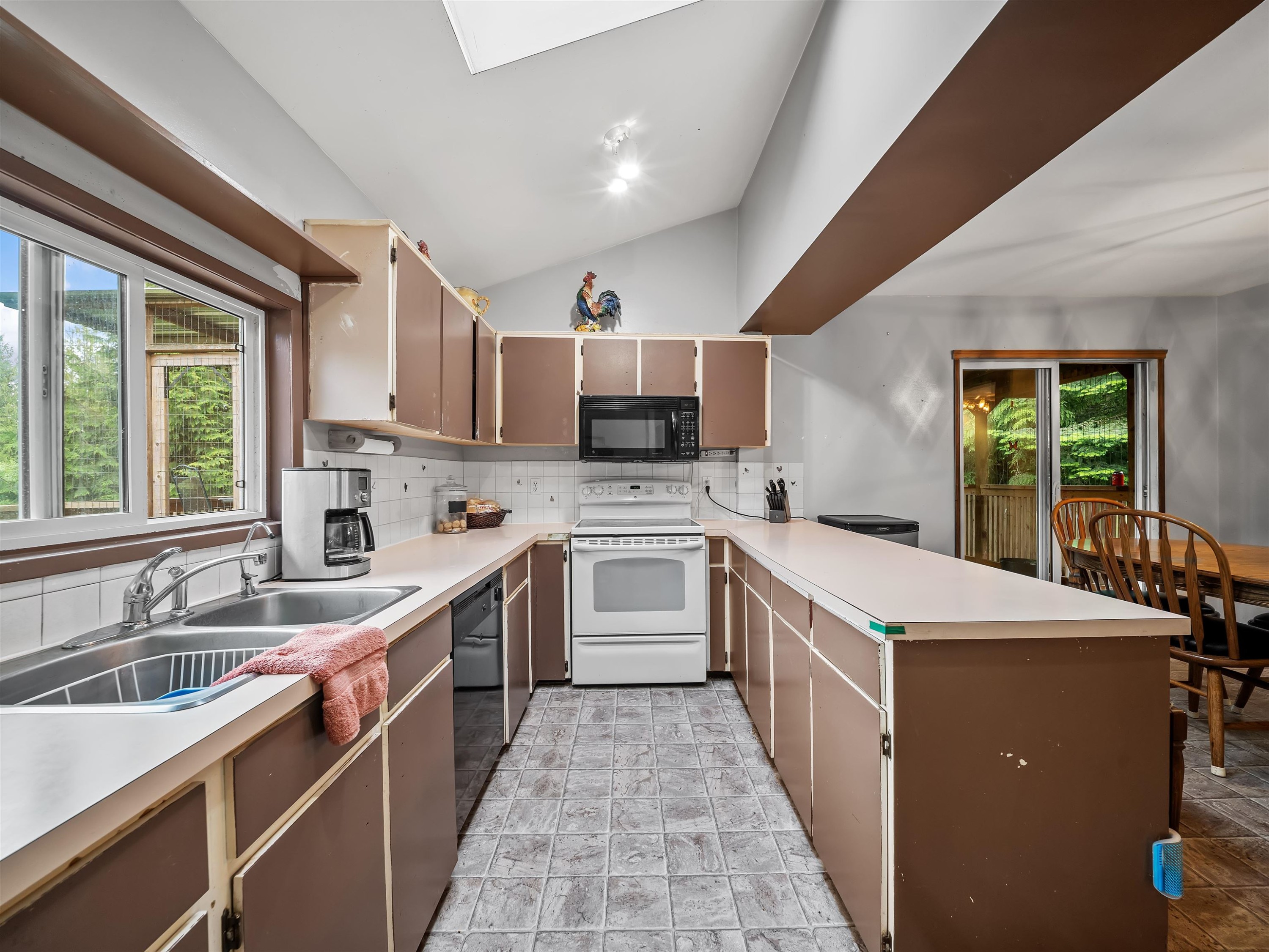 1642 232 Street, Langley, BC