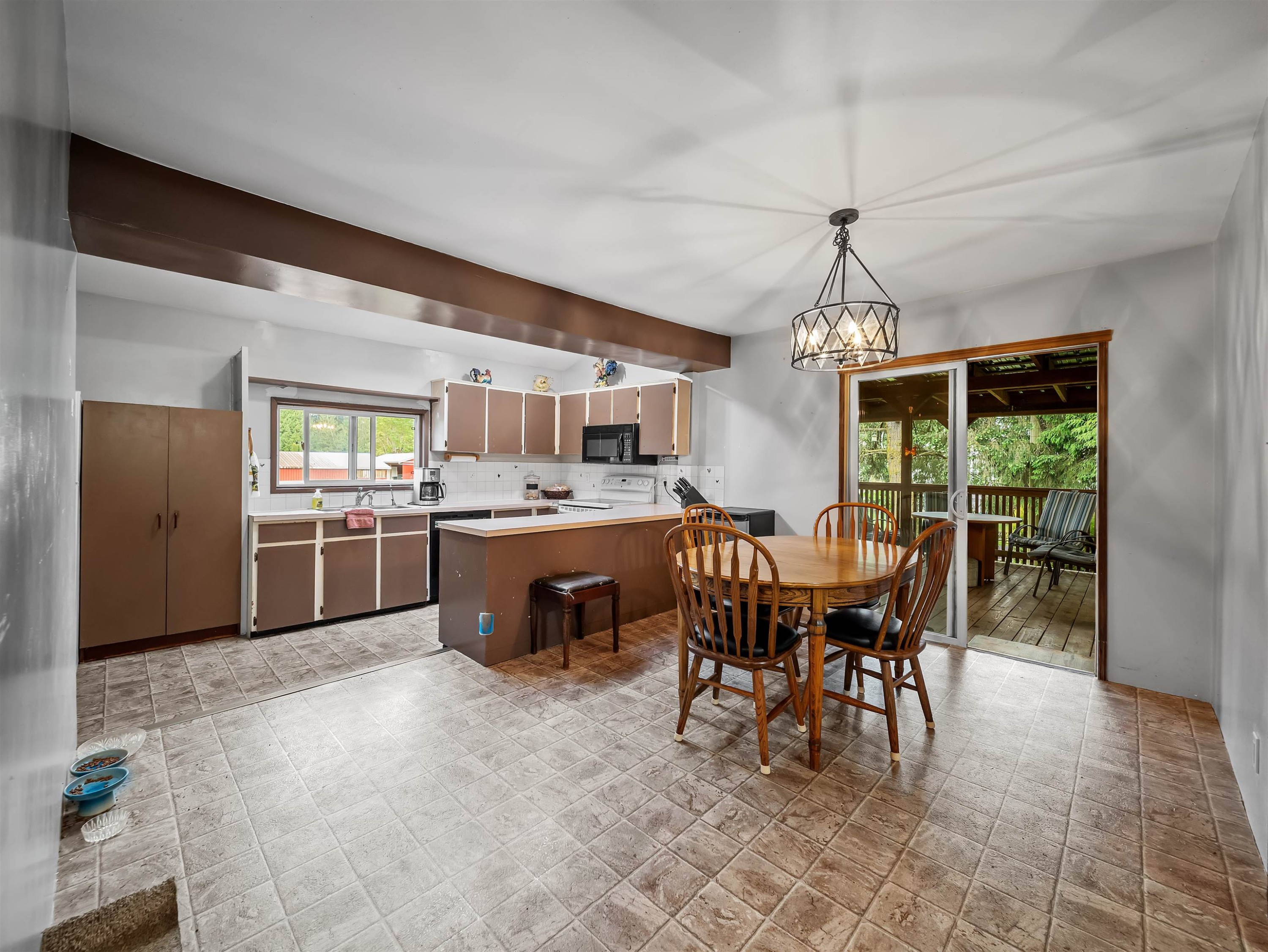 1642 232 Street, Langley, BC