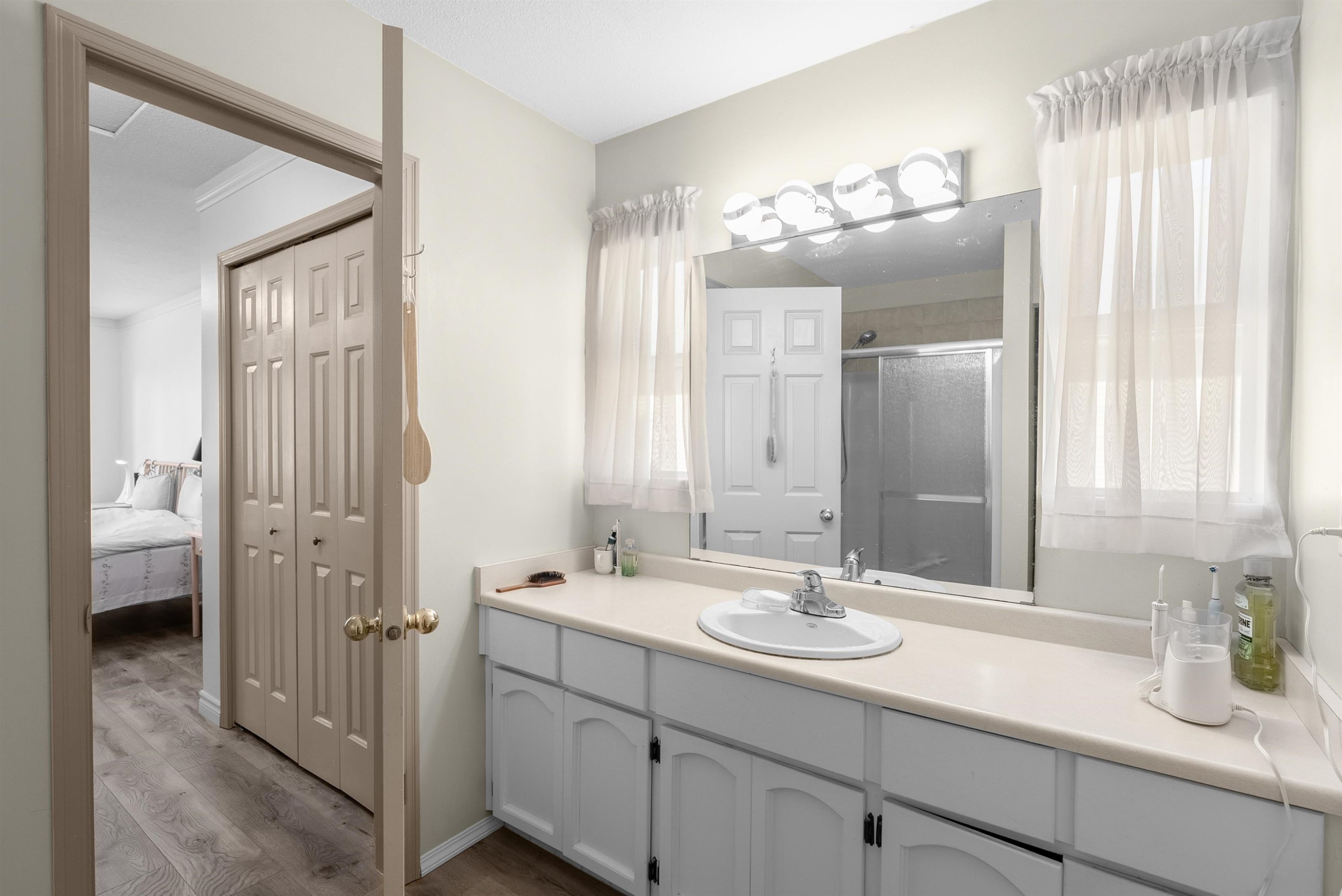 22019 Old Yale Road, Langley, BC - Indoor Photo Showing Bathroom