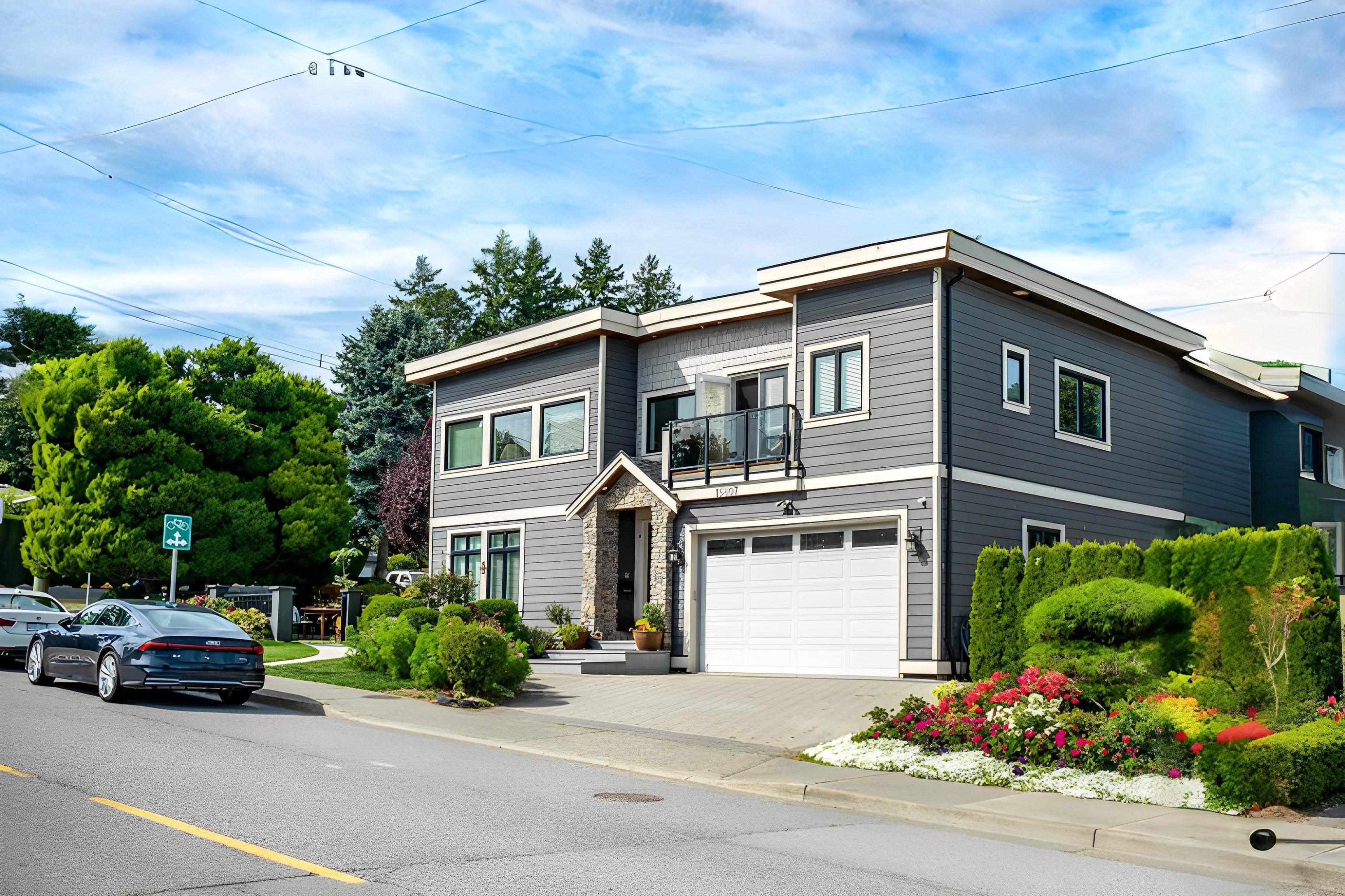 15807 Buena Vista Avenue, White Rock, BC
