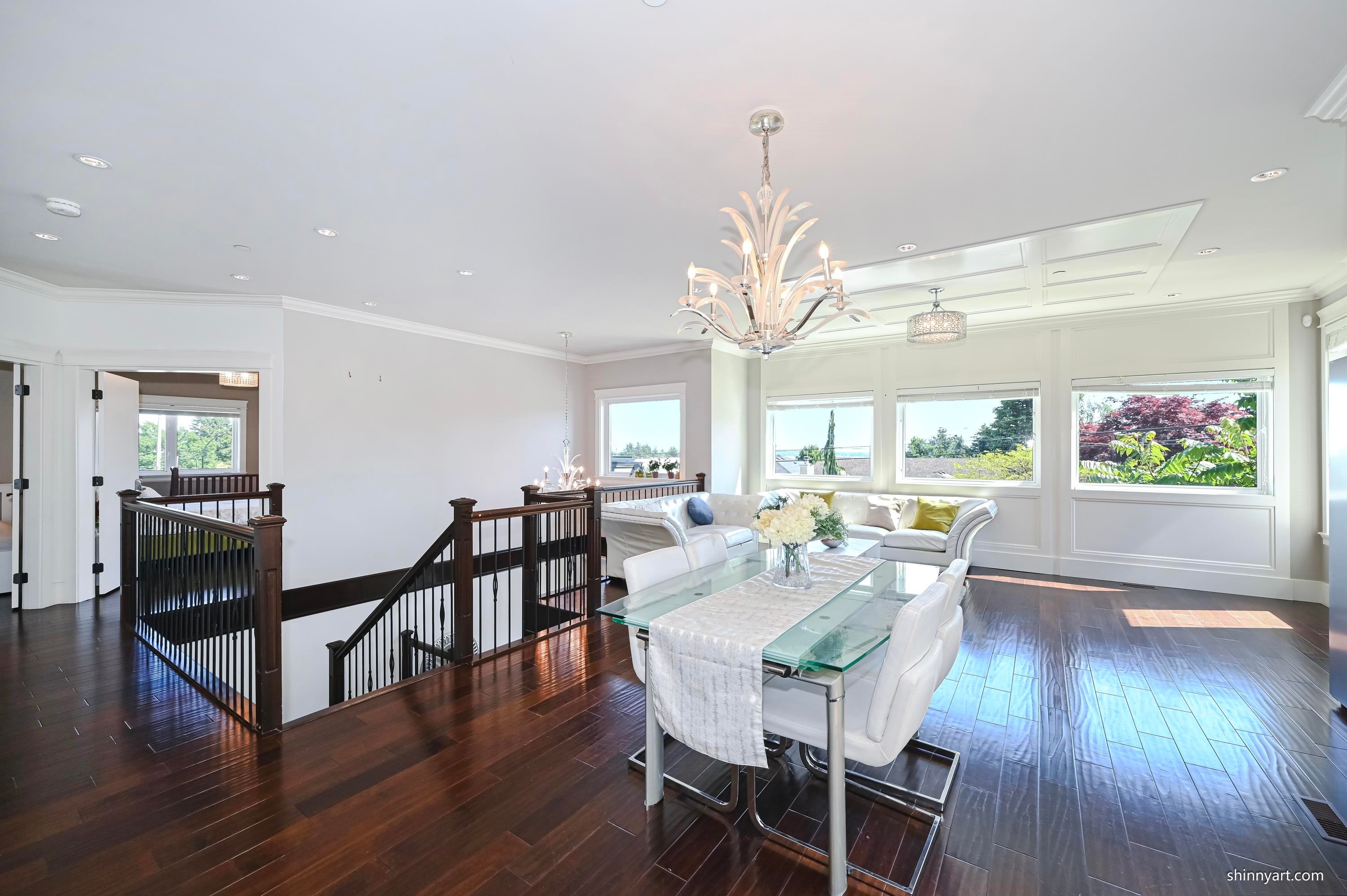 15807 Buena Vista Avenue, White Rock, BC
