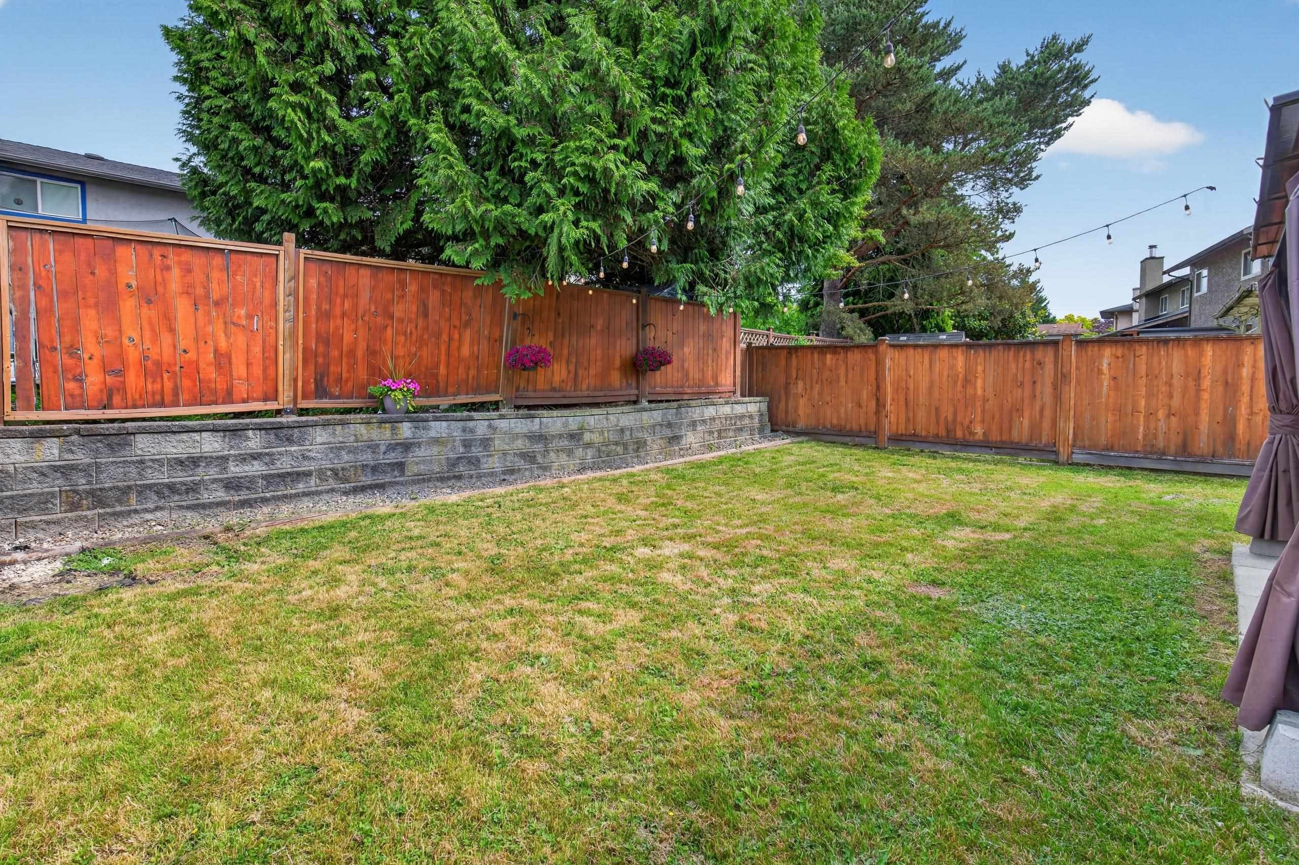 2472 Wayburne Crescent, Langley, BC