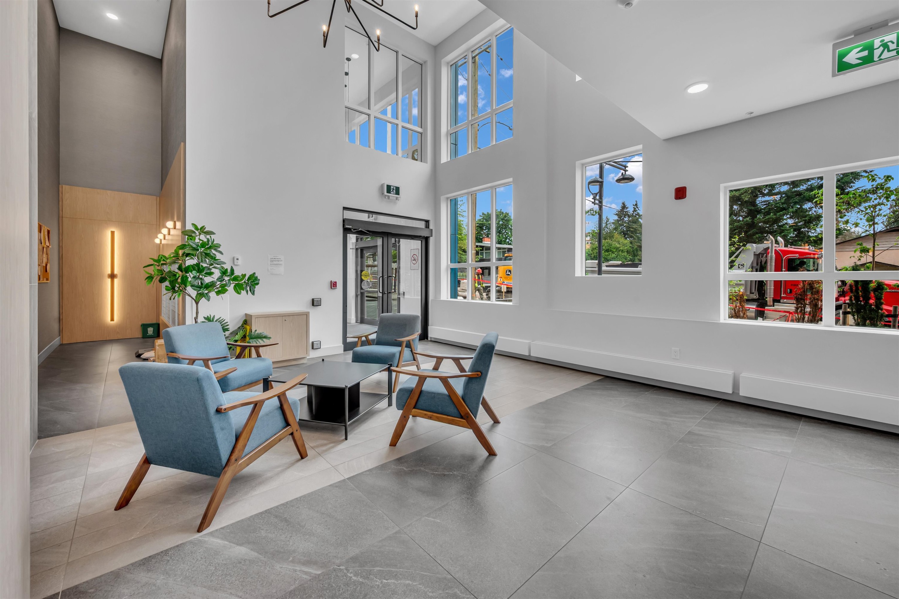206-13458 95 Avenue, Surrey, BC