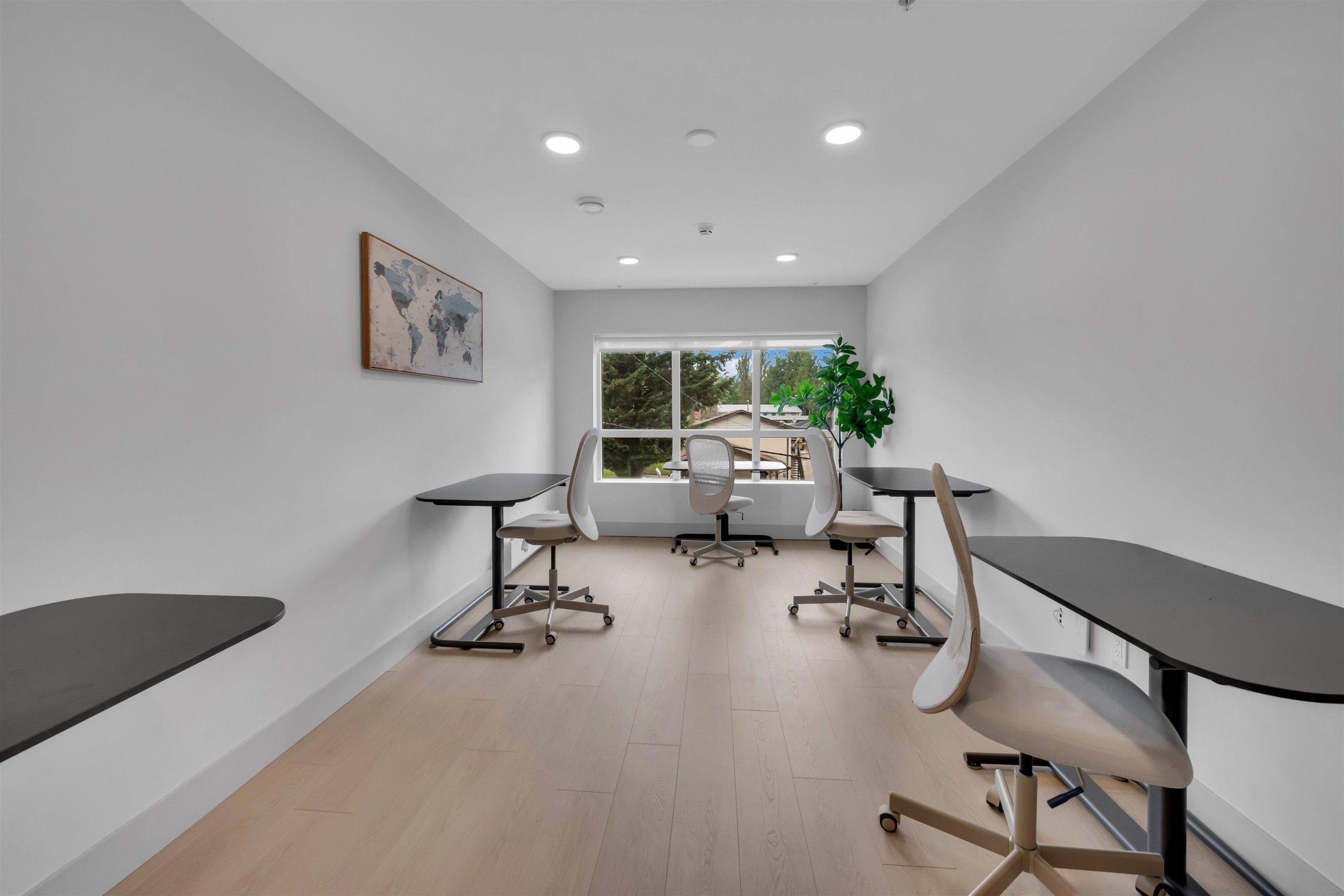 206-13458 95 Avenue, Surrey, BC