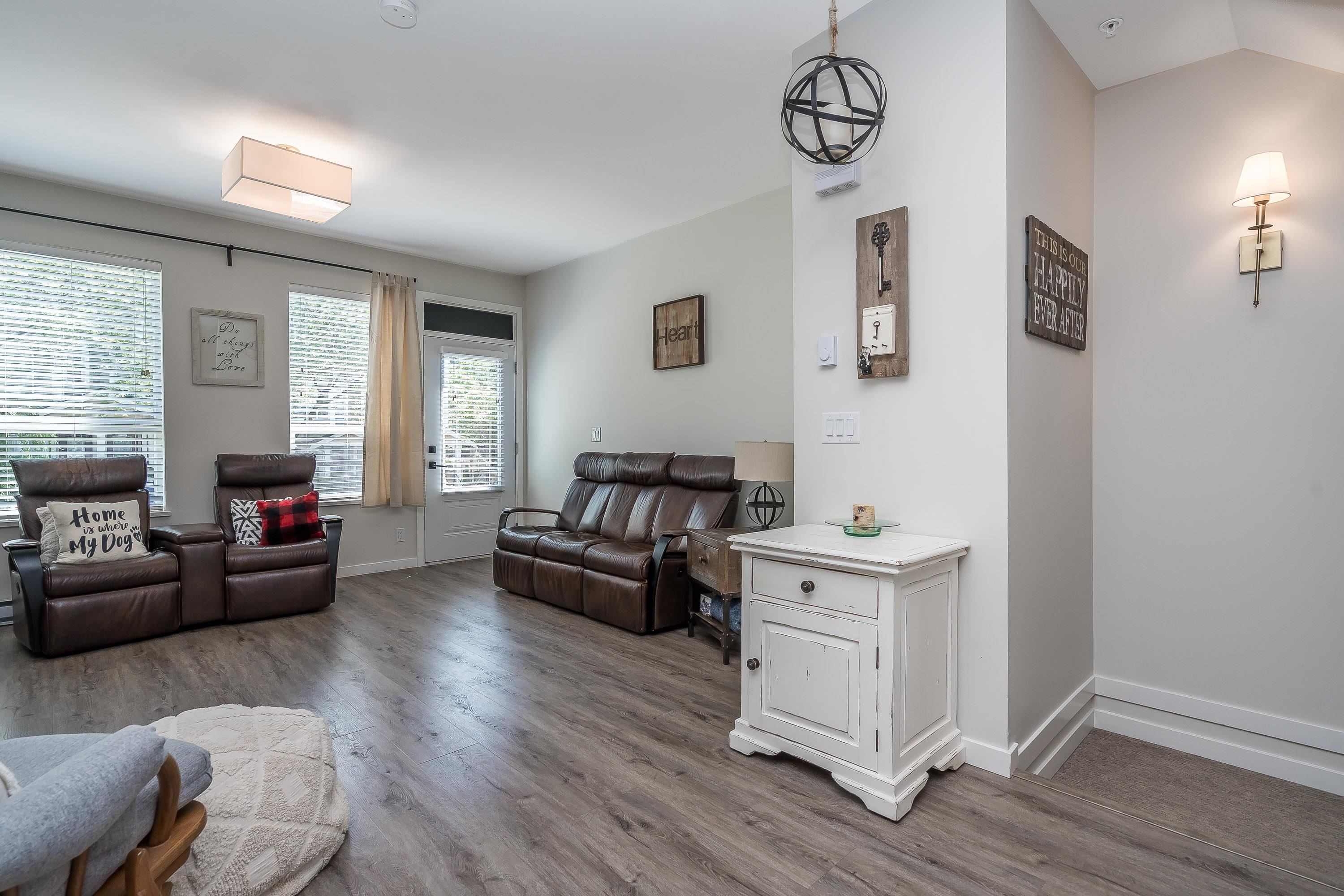 15-20087 68 Avenue, Langley, BC