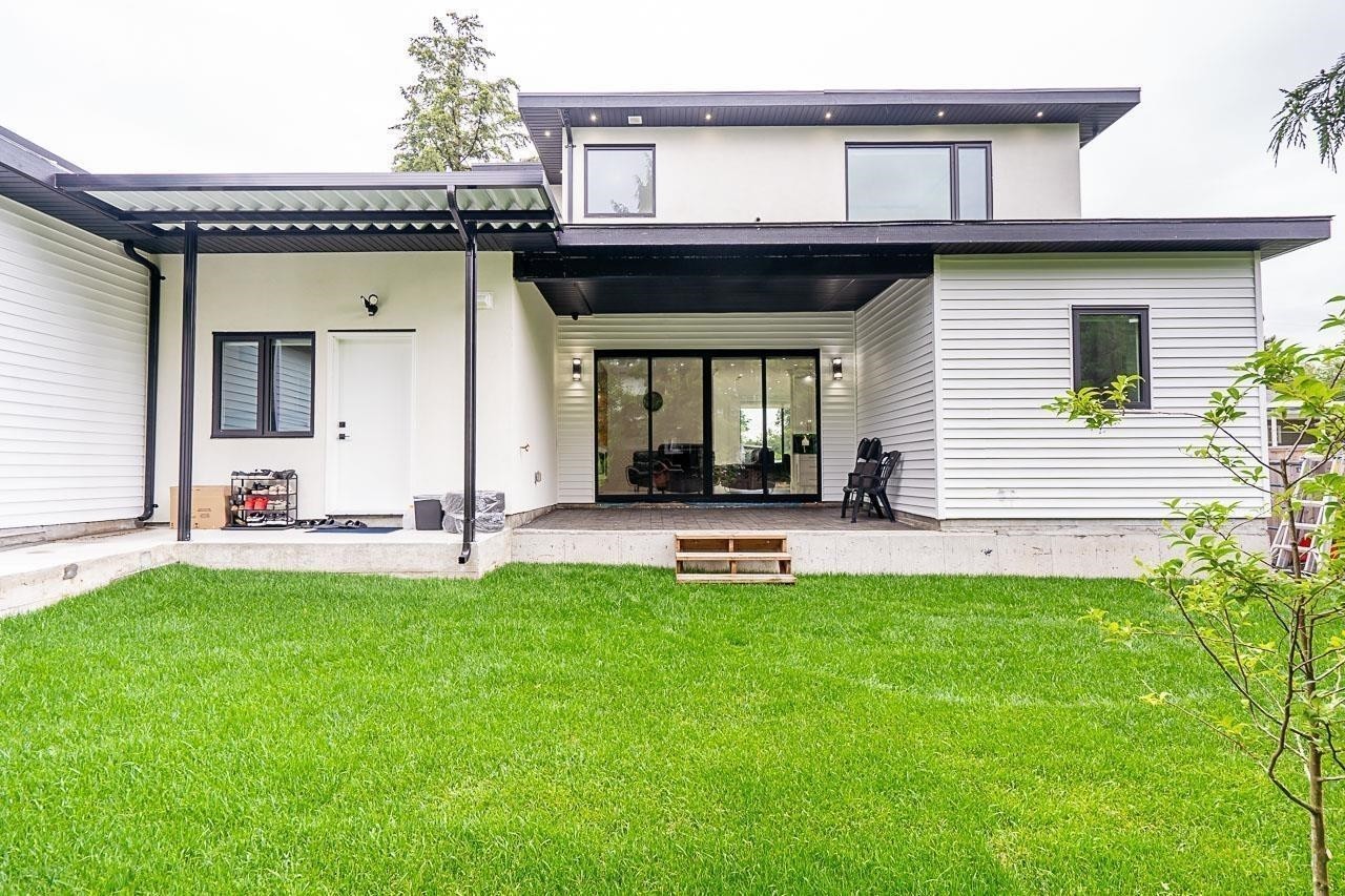 6052 172 Street, Surrey, BC - Outdoor With Exterior