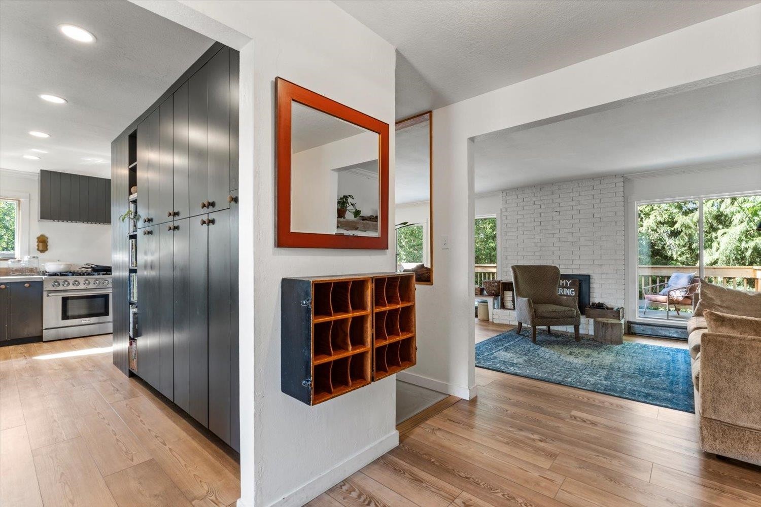 34251 George Ferguson Way, Abbotsford, BC