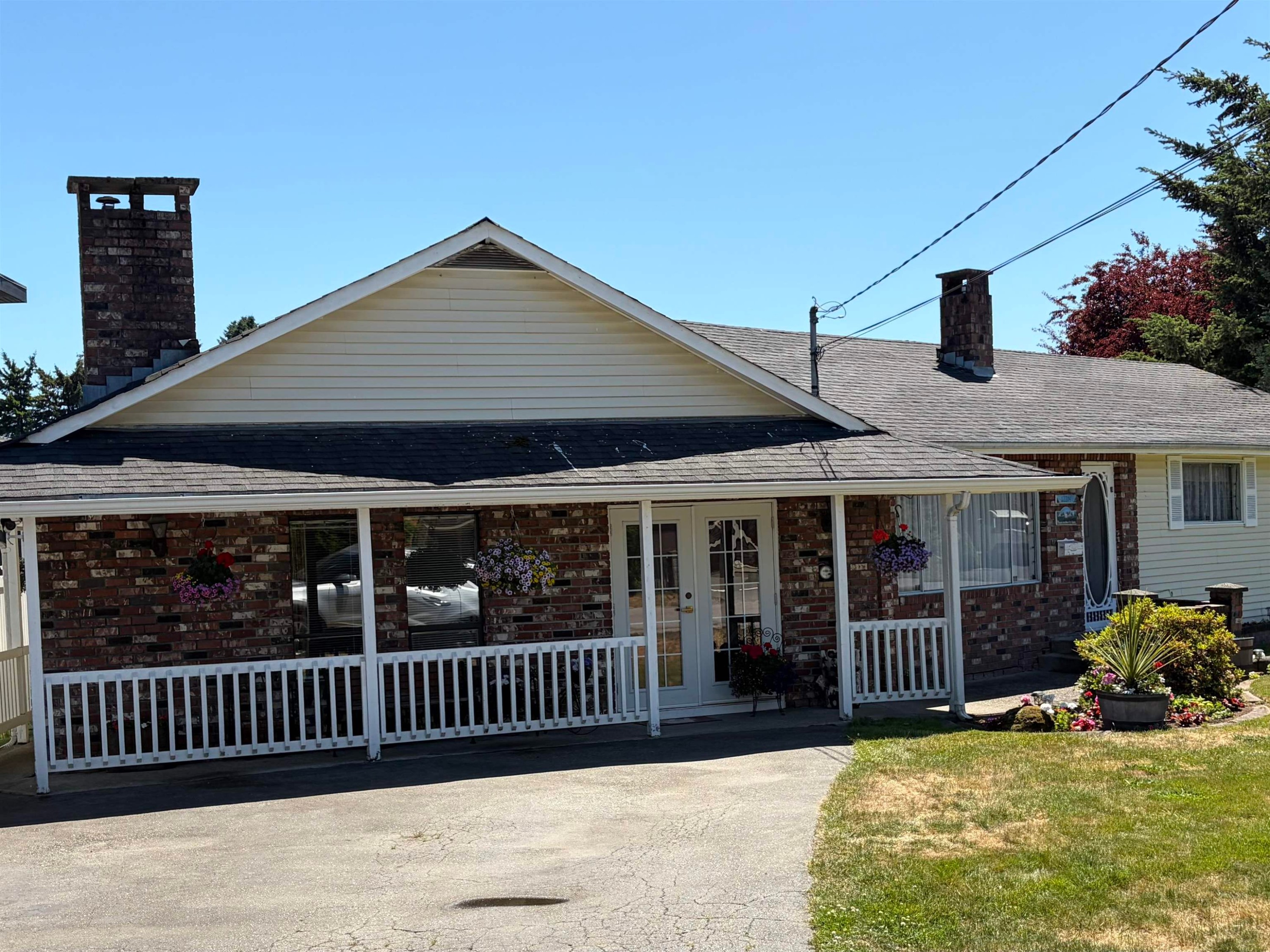 12204 85A Avenue, Surrey, BC