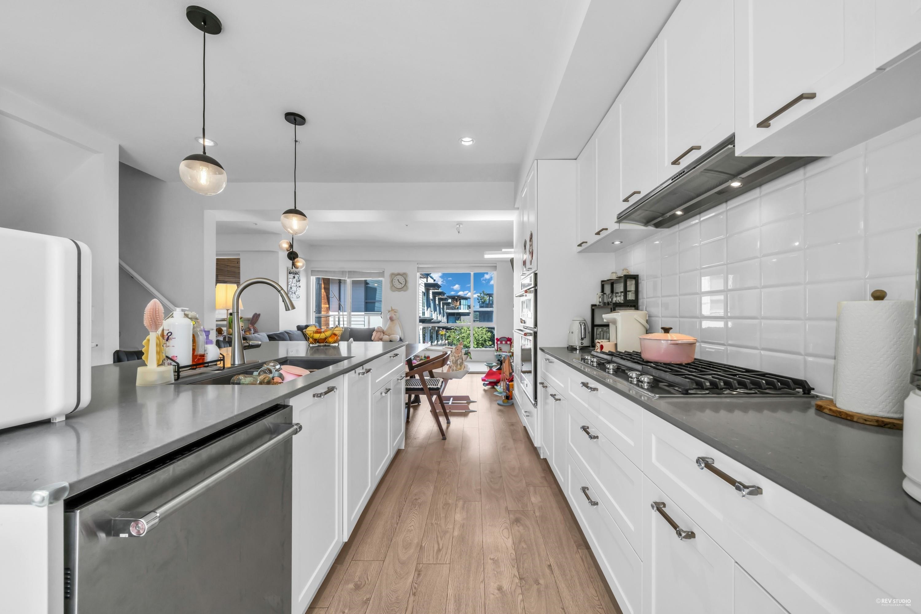 14-2825 159 Street, Surrey, BC