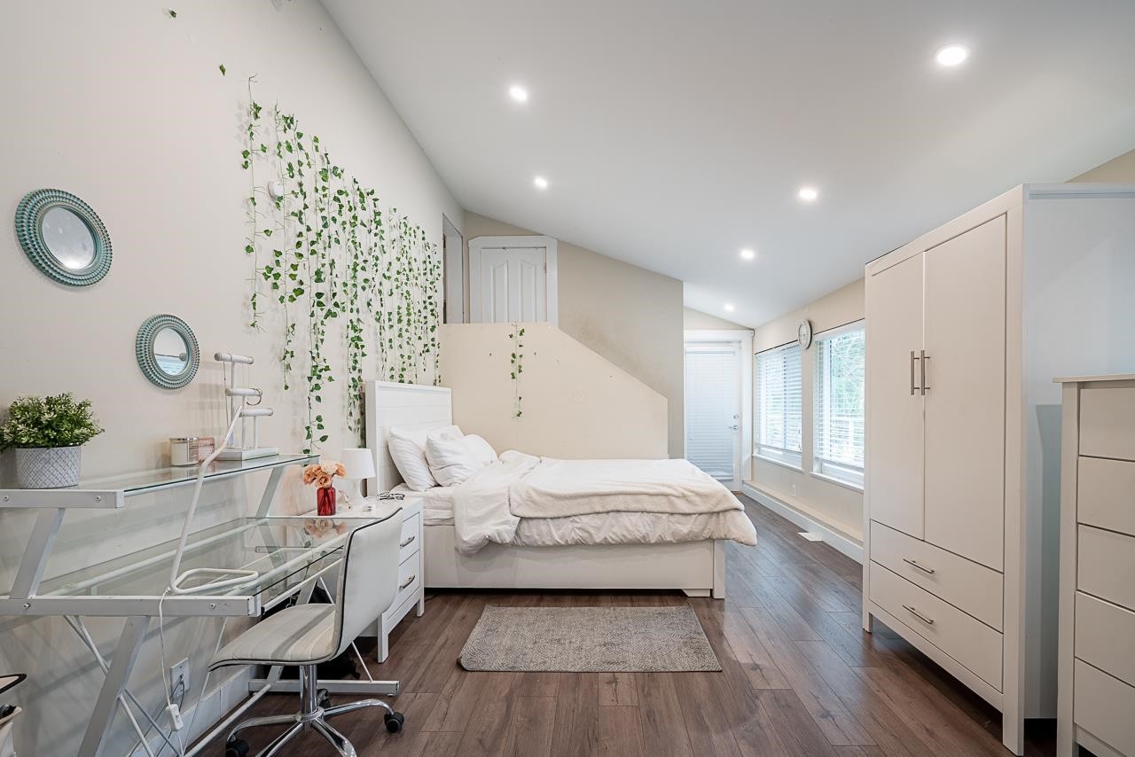 7802 139A Street, Surrey, BC - Indoor Photo Showing Bedroom