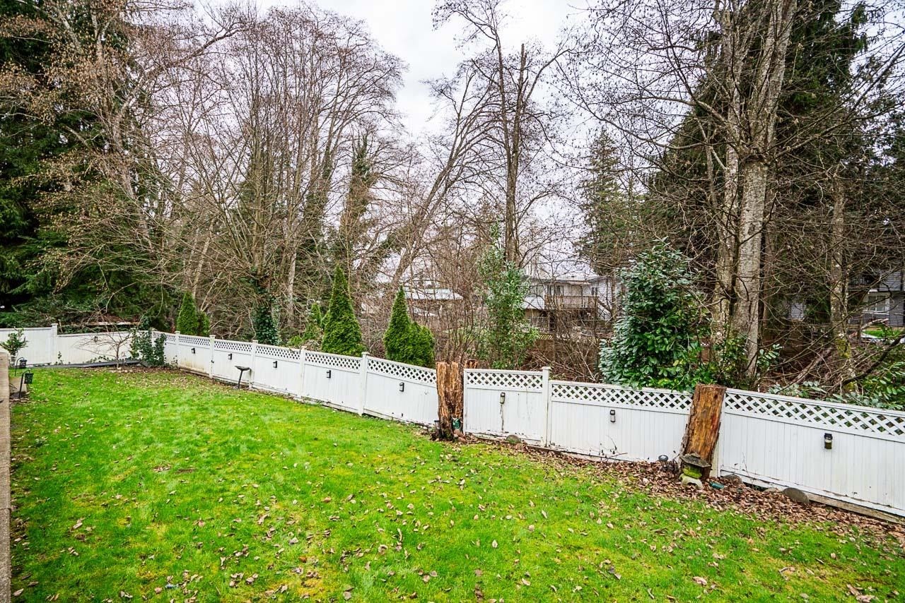 7802 139A Street, Surrey, BC - Outdoor