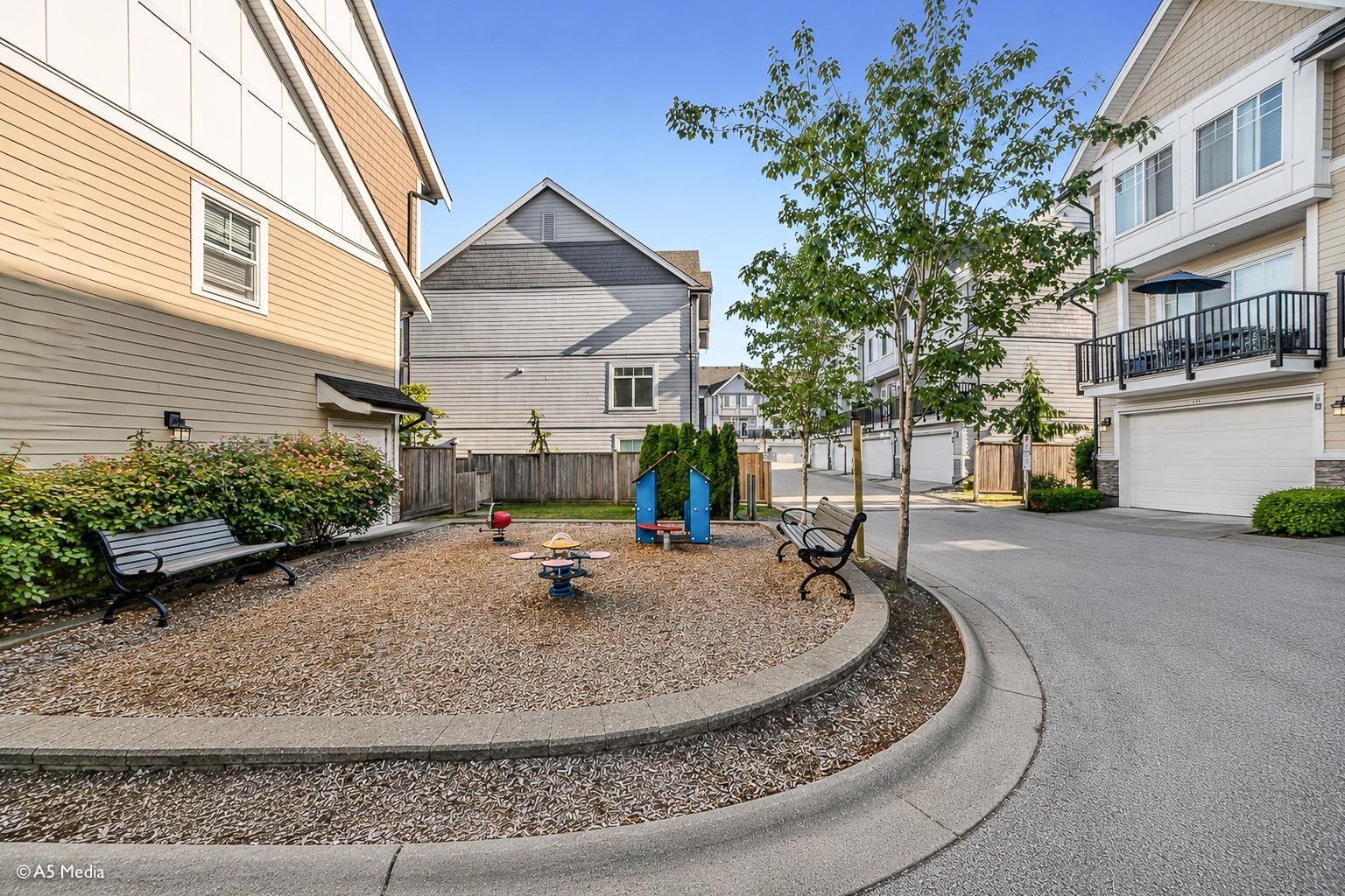 6-7056 192 Street, Surrey, BC