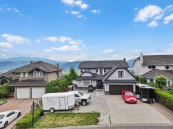 35834 Eaglecrest Drive Abbotsford, BC V3G 1E8
