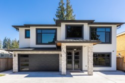2170 Oakridge Crescent Abbotsford, BC V2T 6A8