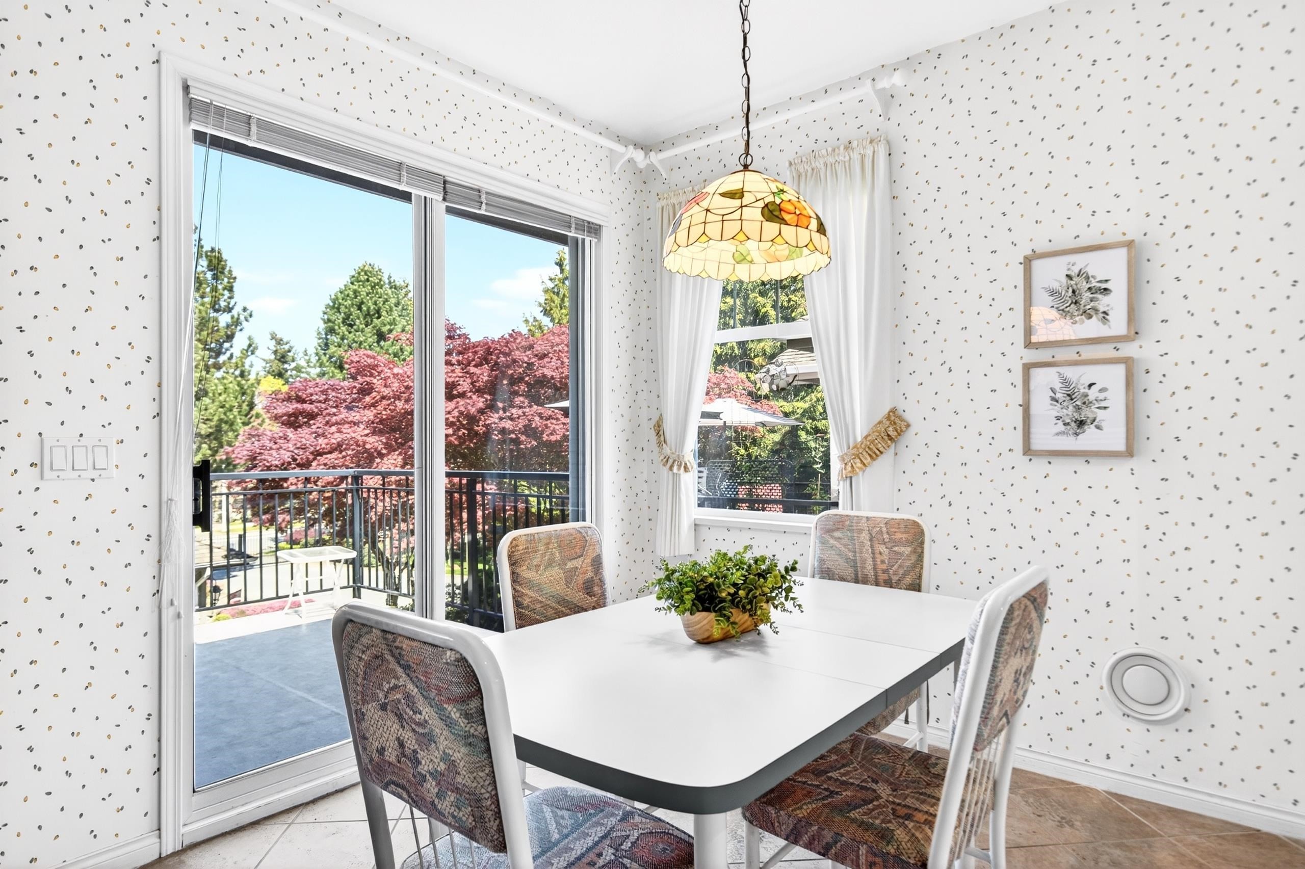 25-15020 27A Avenue, Surrey, BC - Indoor Photo Showing Dining Room