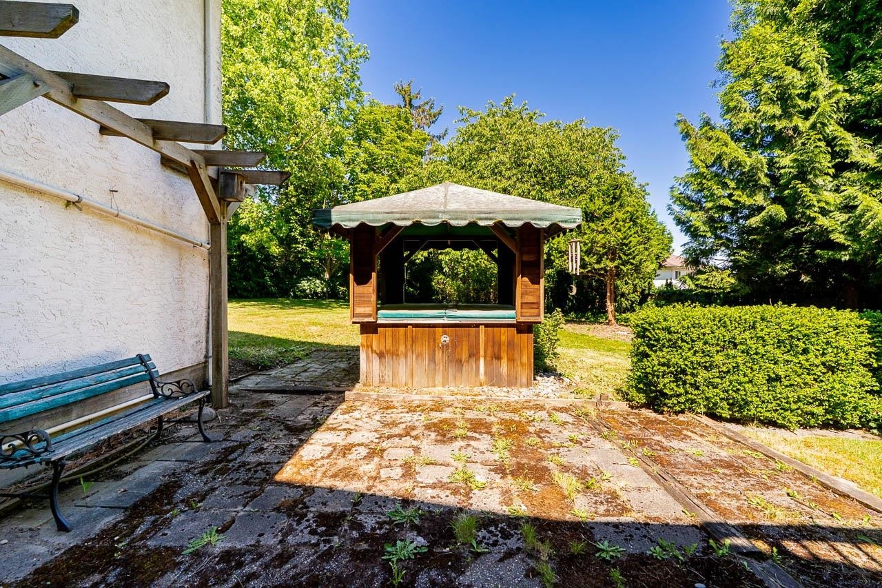5462 Bakerview Drive, Surrey, BC