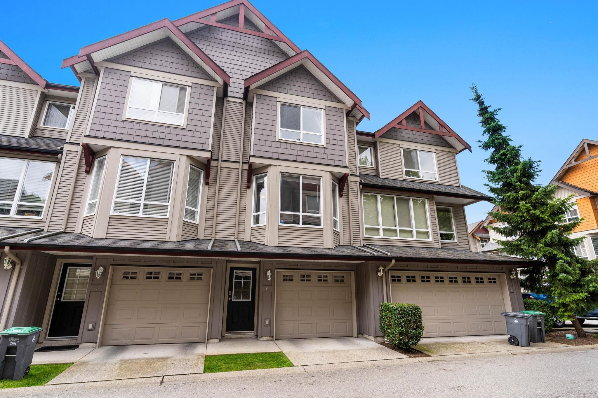 6-16772 61 Avenue, Surrey, BC