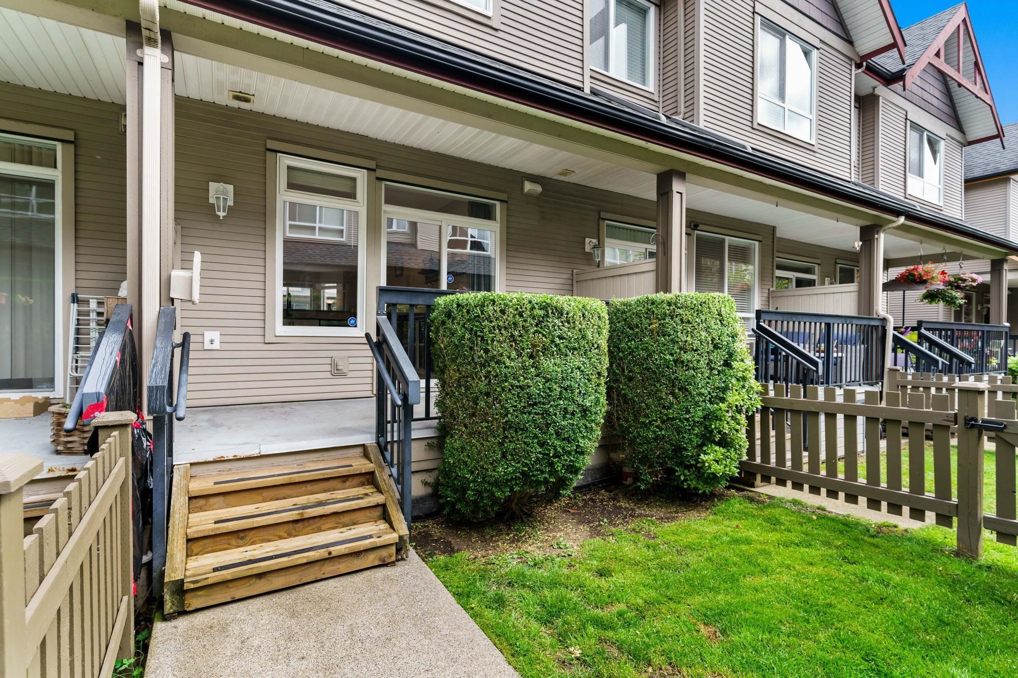 6-16772 61 Avenue, Surrey, BC
