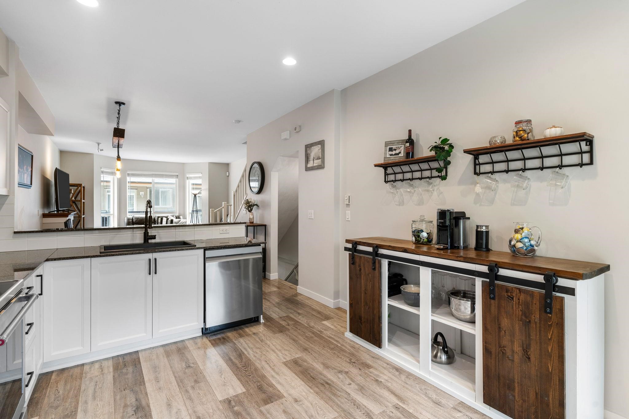 6-16772 61 Avenue, Surrey, BC