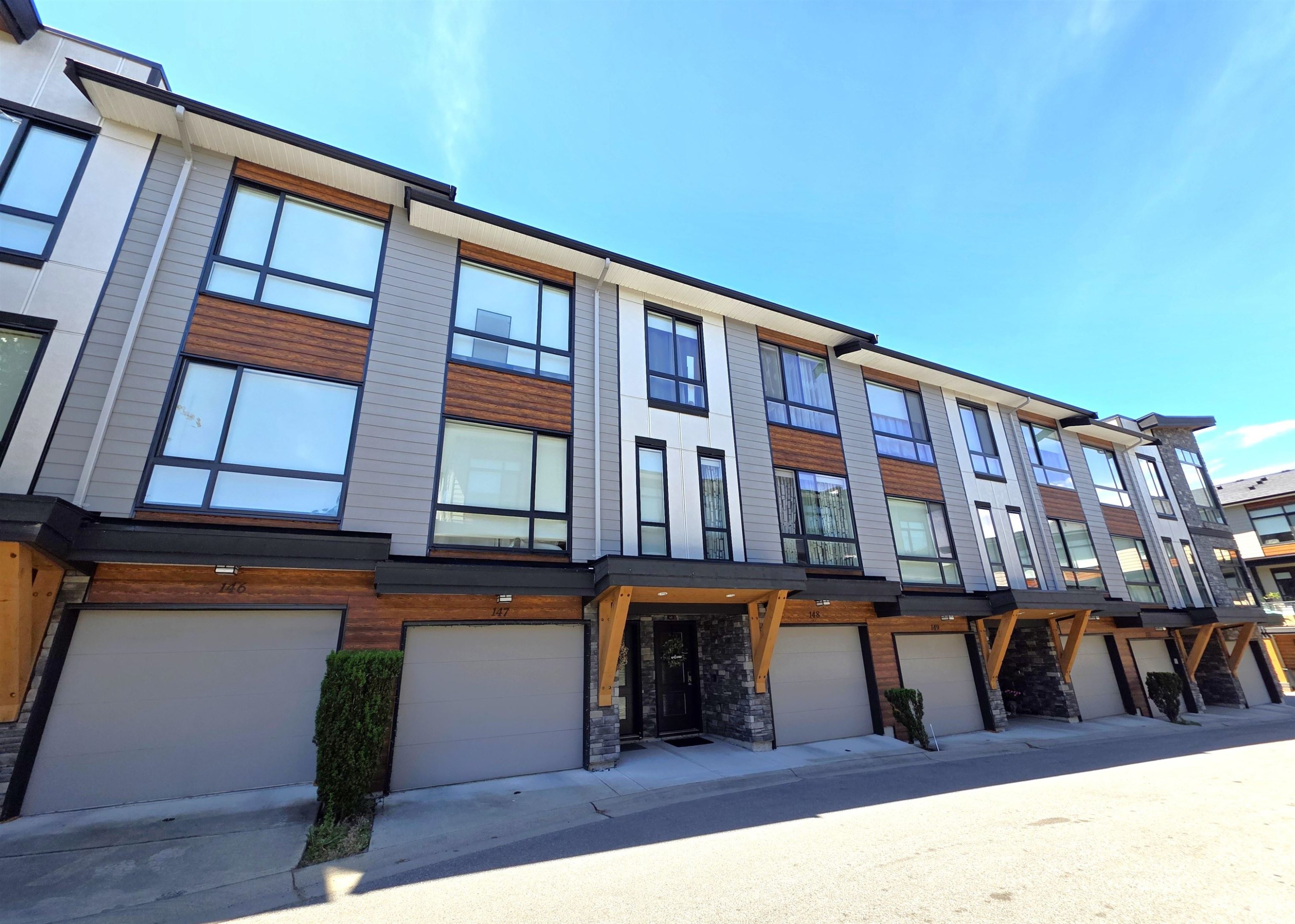 148-16488 64 Avenue, Surrey, BC