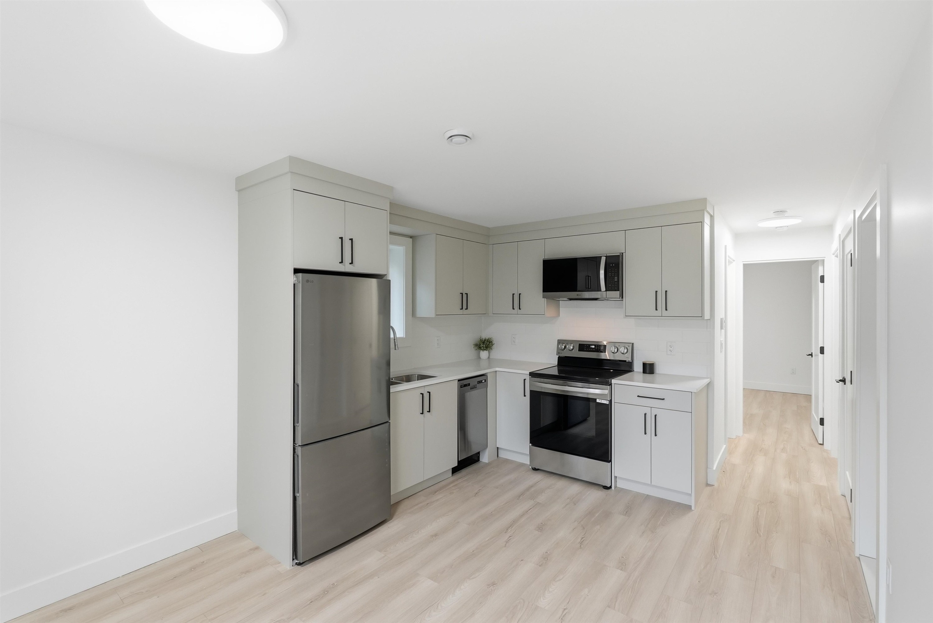 9320 Ebor Road, Delta, BC