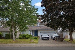 8588 212 Street Langley, BC V1M 2E7