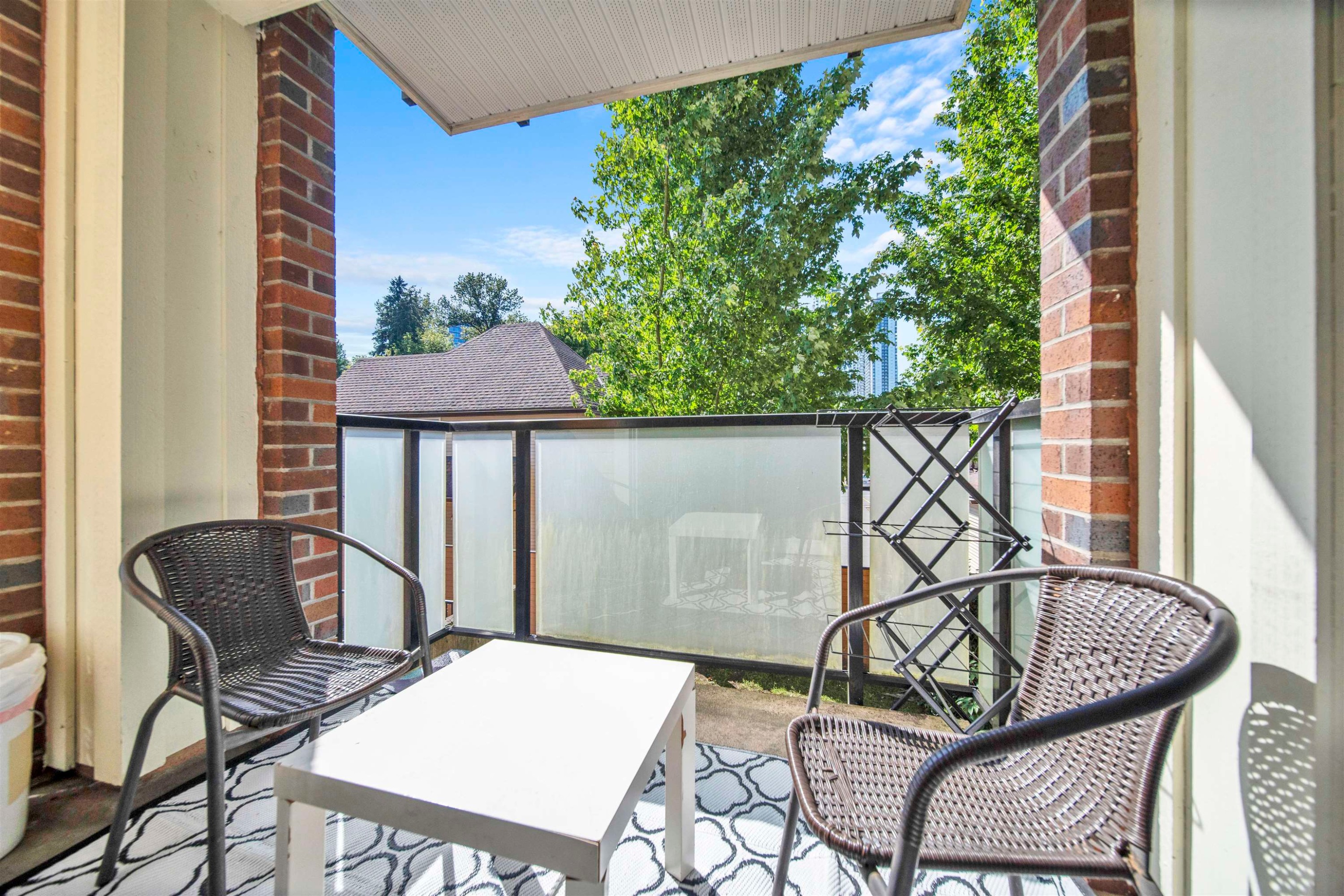 201-13883 Laurel Drive, Surrey, BC