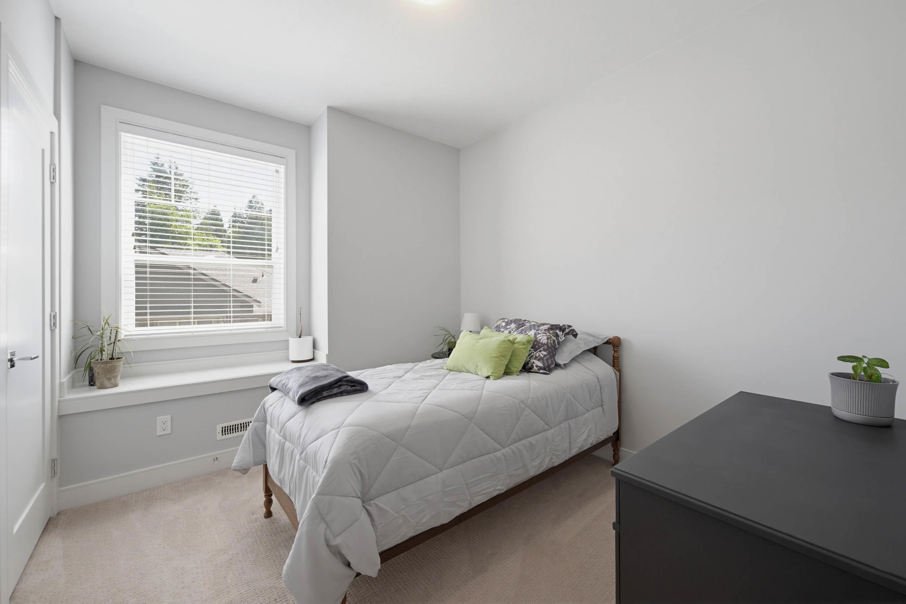 50-15988 32 Avenue, Surrey, BC