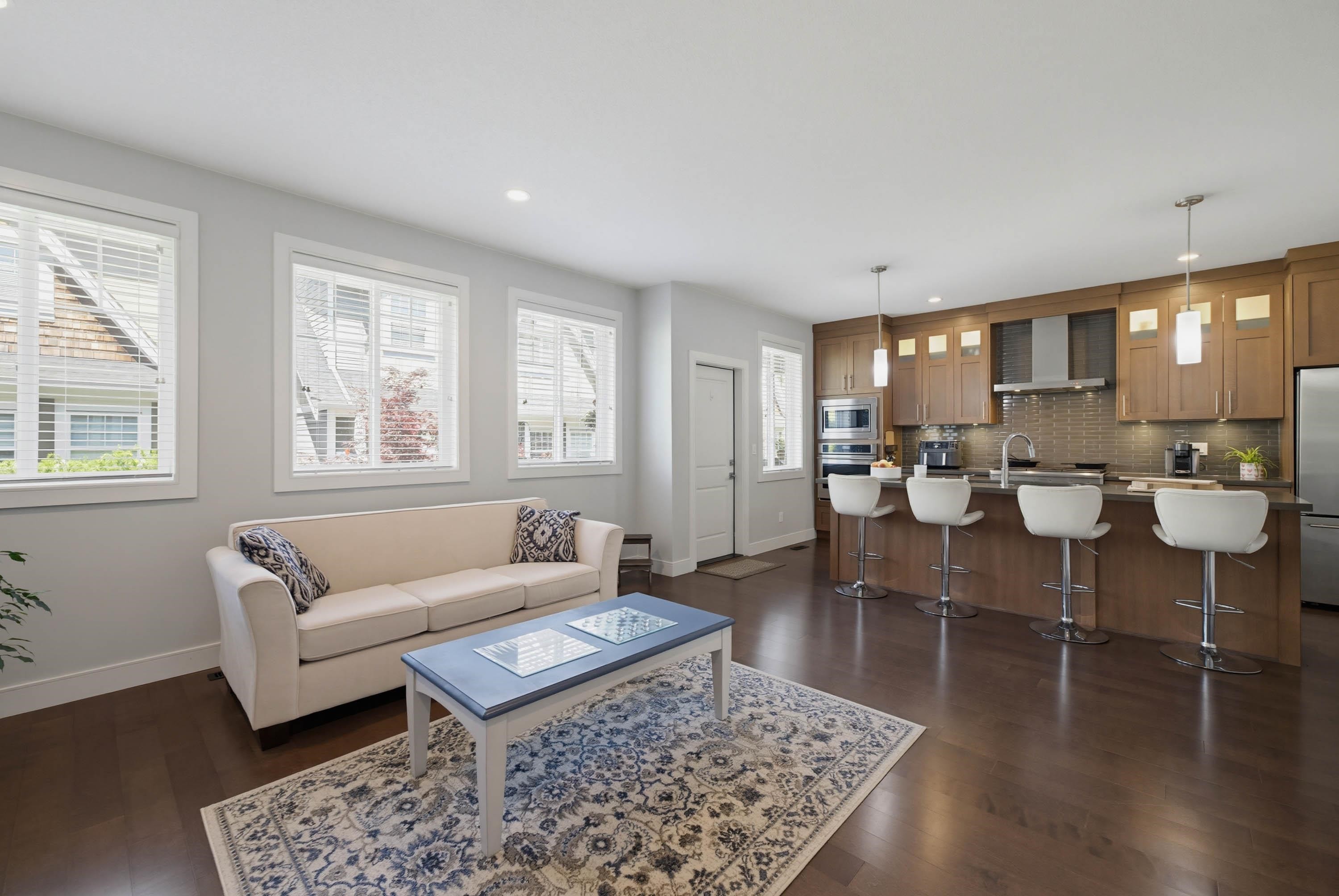 50-15988 32 Avenue, Surrey, BC