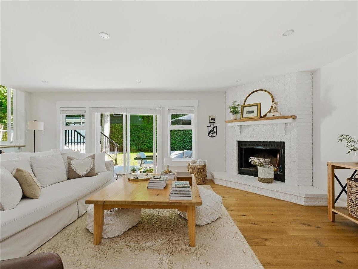 12674 19 Avenue, Surrey, BC