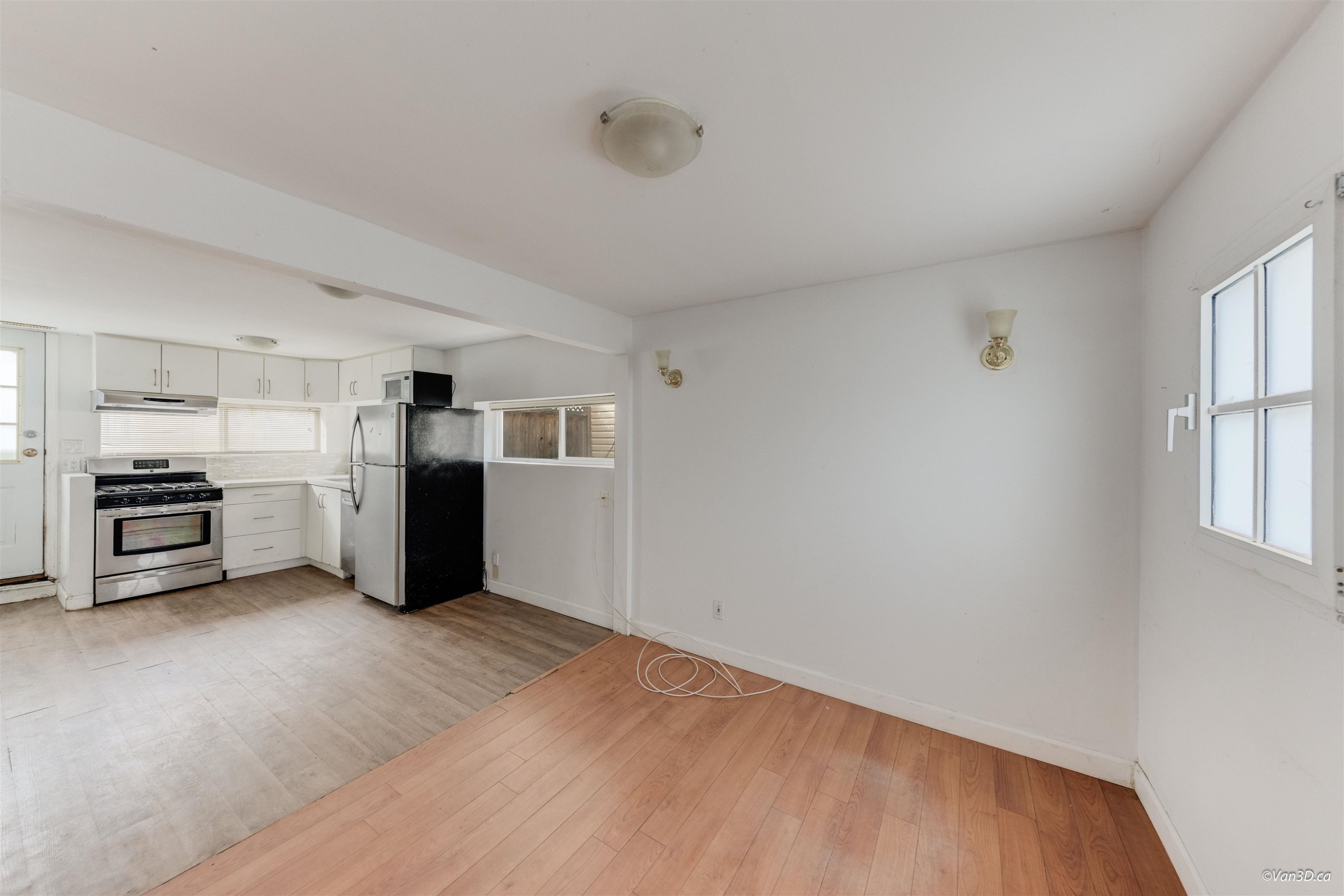 15894 Thrift Avenue, White Rock, BC - Indoor